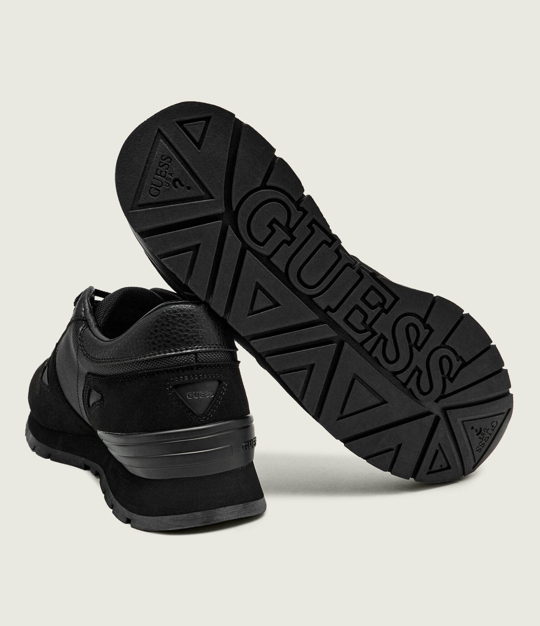 Guess Sneakers TRESA