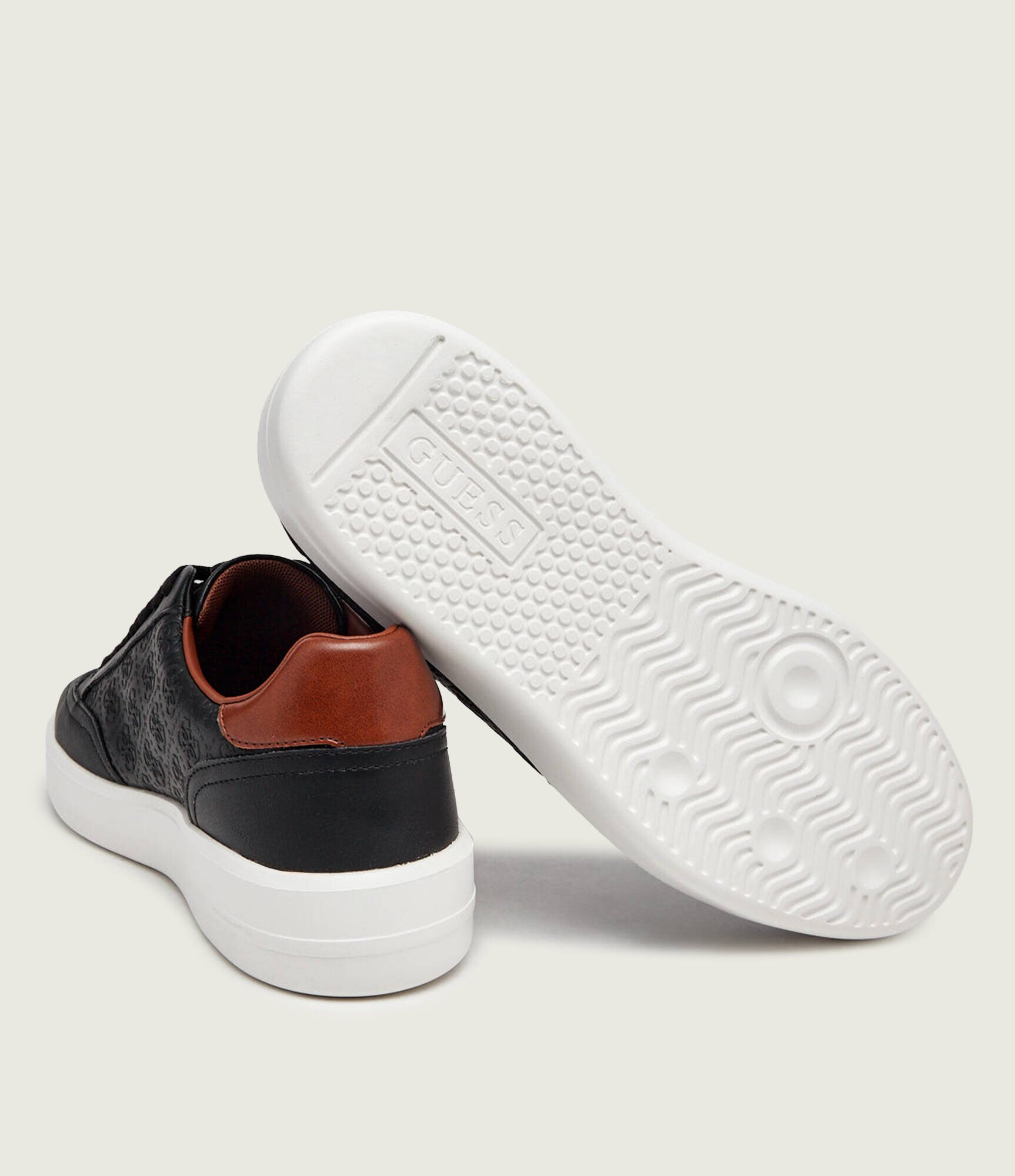 Guess Sneakers Yujen2