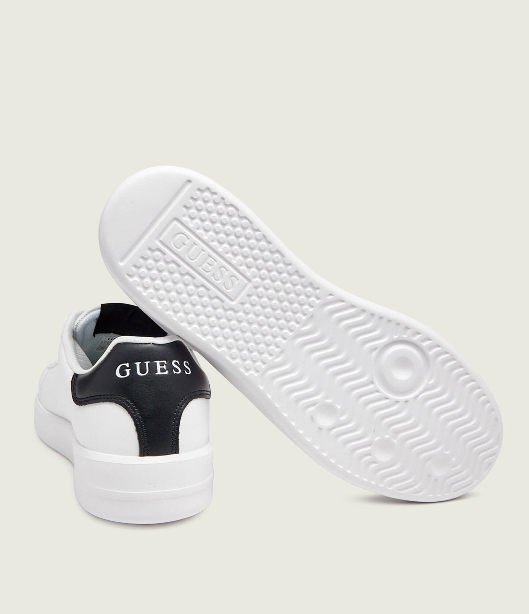 Guess Sneakers YUKERN
