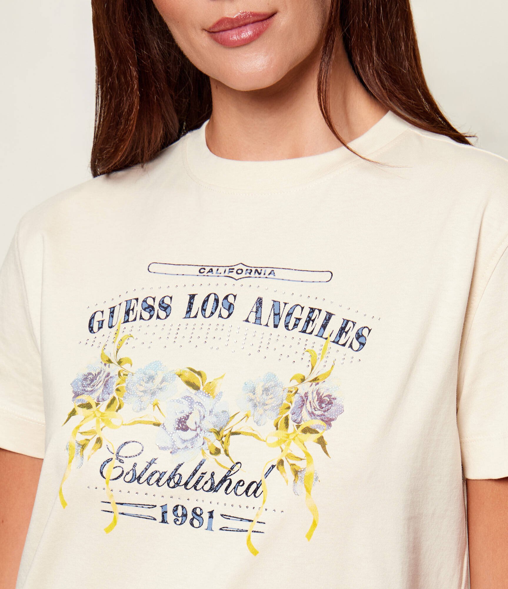 Guess Tricou FLOWERS | regular fit