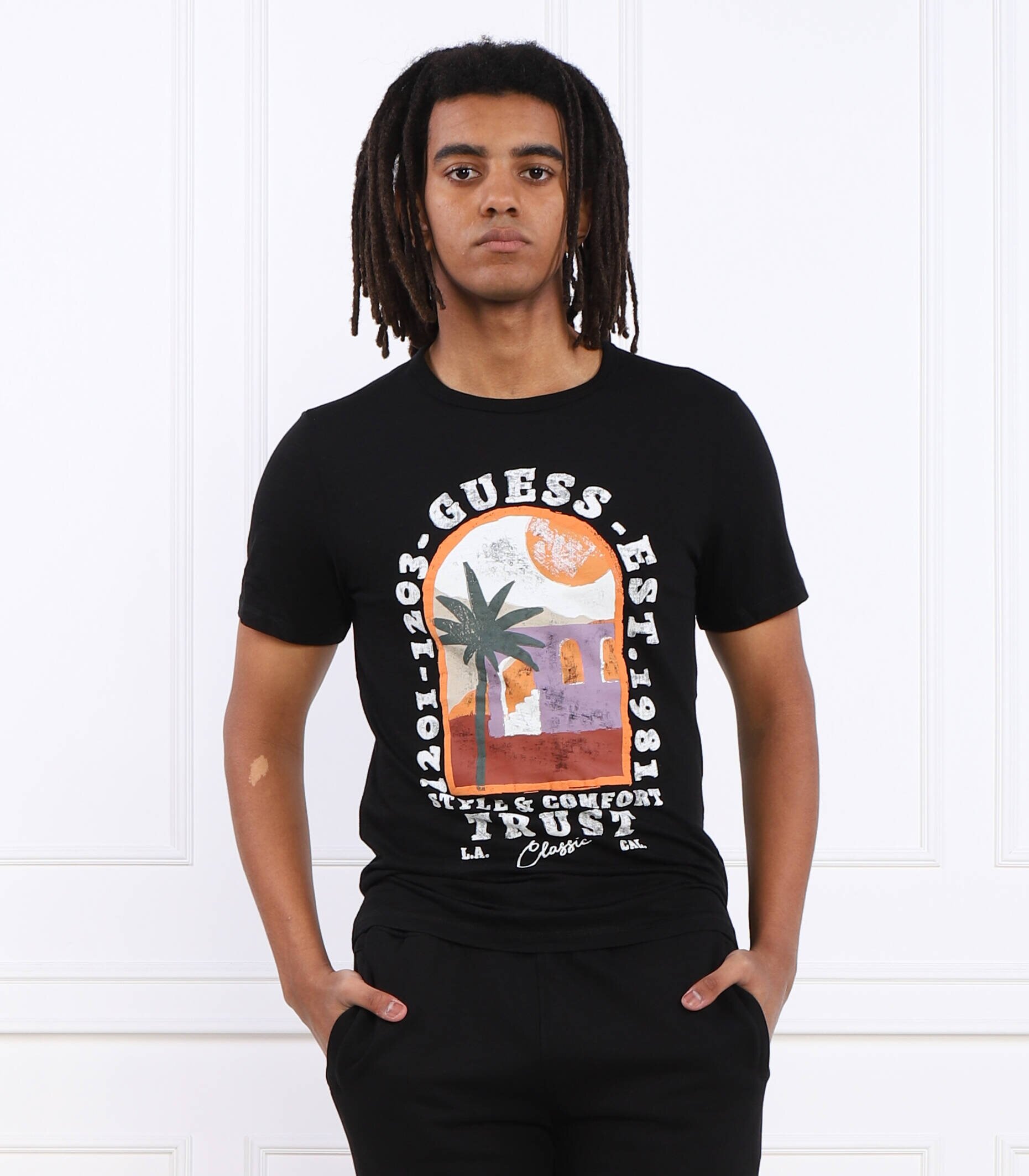 Guess Tricou PALM WINDOW | Slim Fit