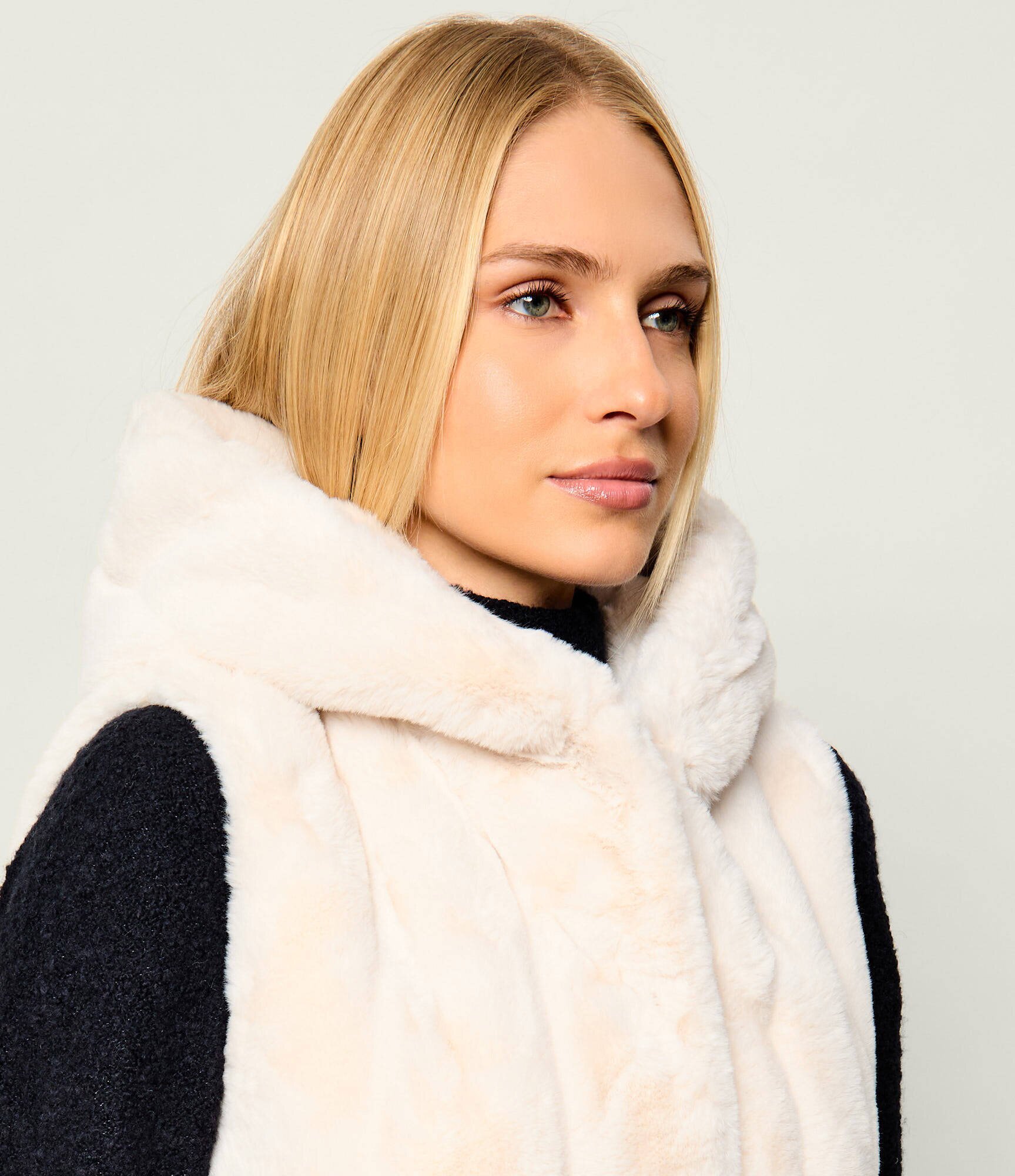 Guess Vestă Sophy | Relaxed fit