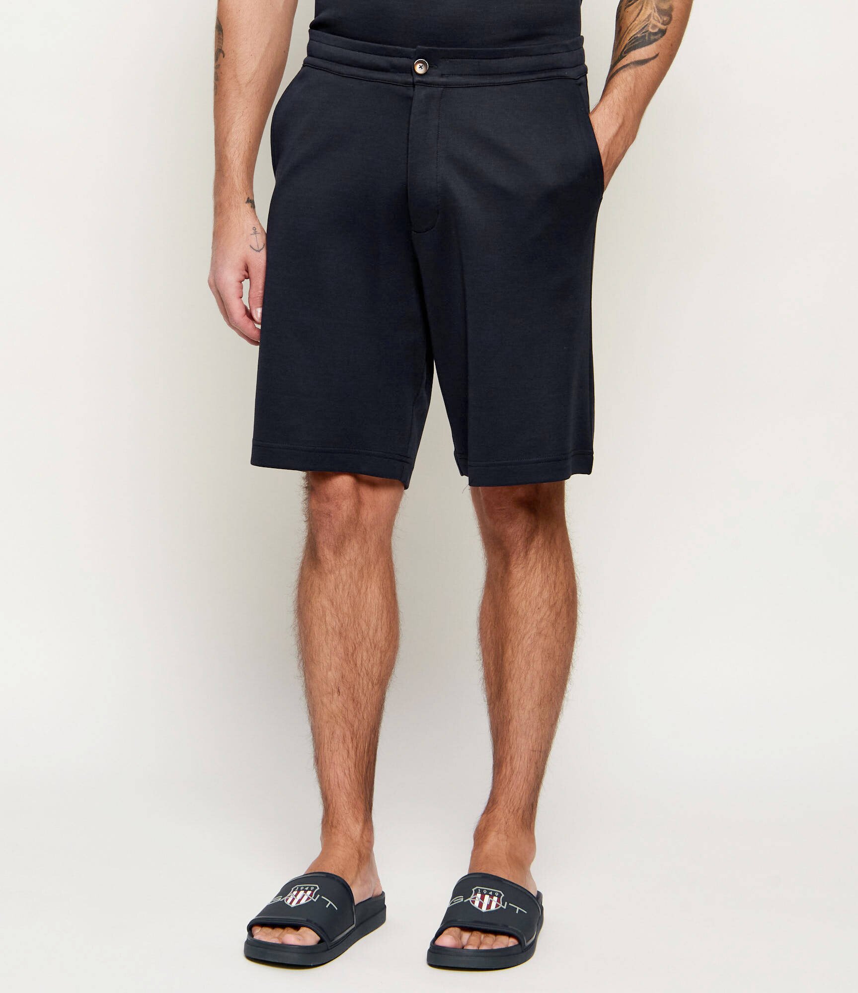 Herno Pantaloni scurți | regular fit