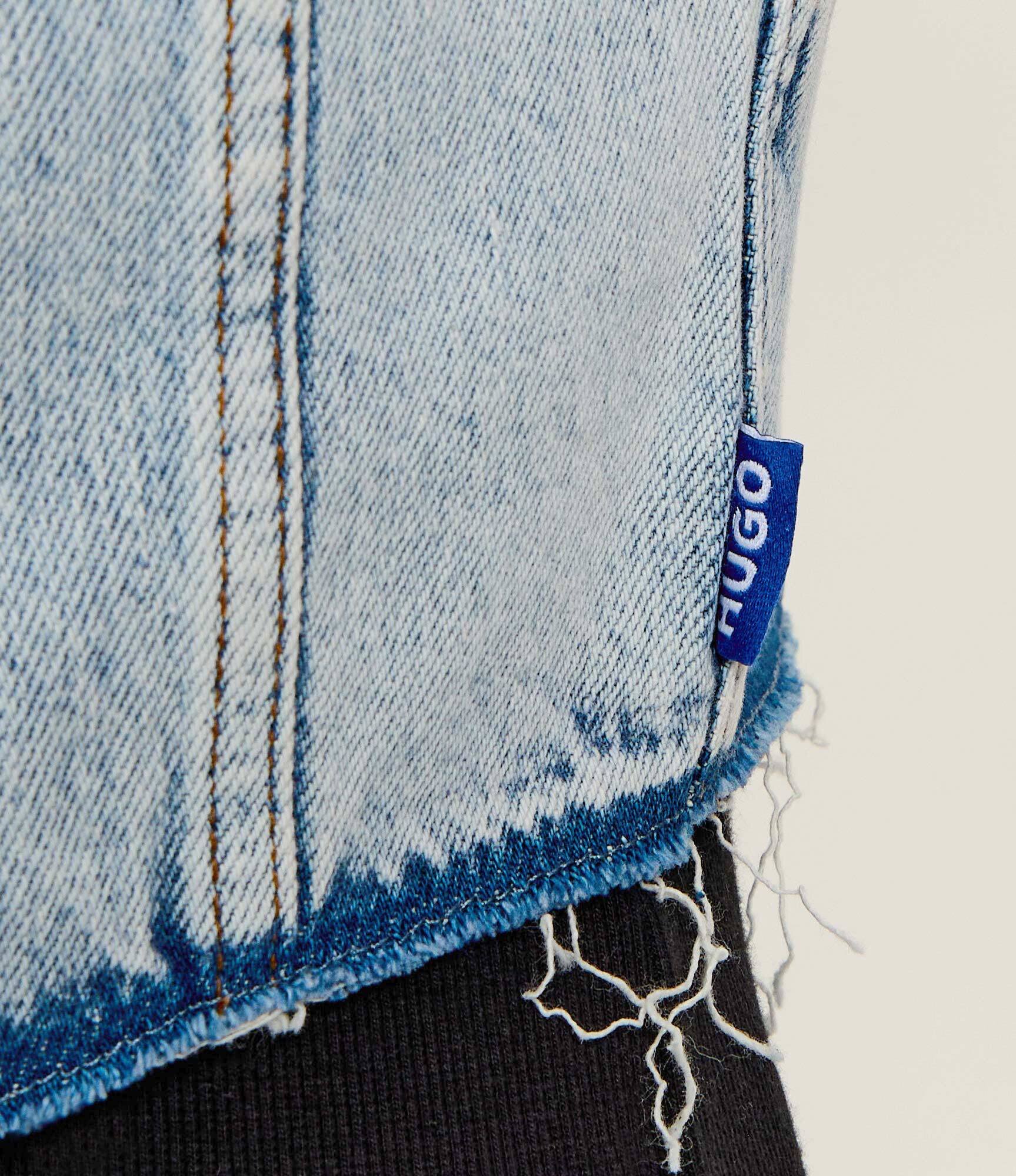 HUGO Blue De blugi vestă Garis_B | Cropped Fit