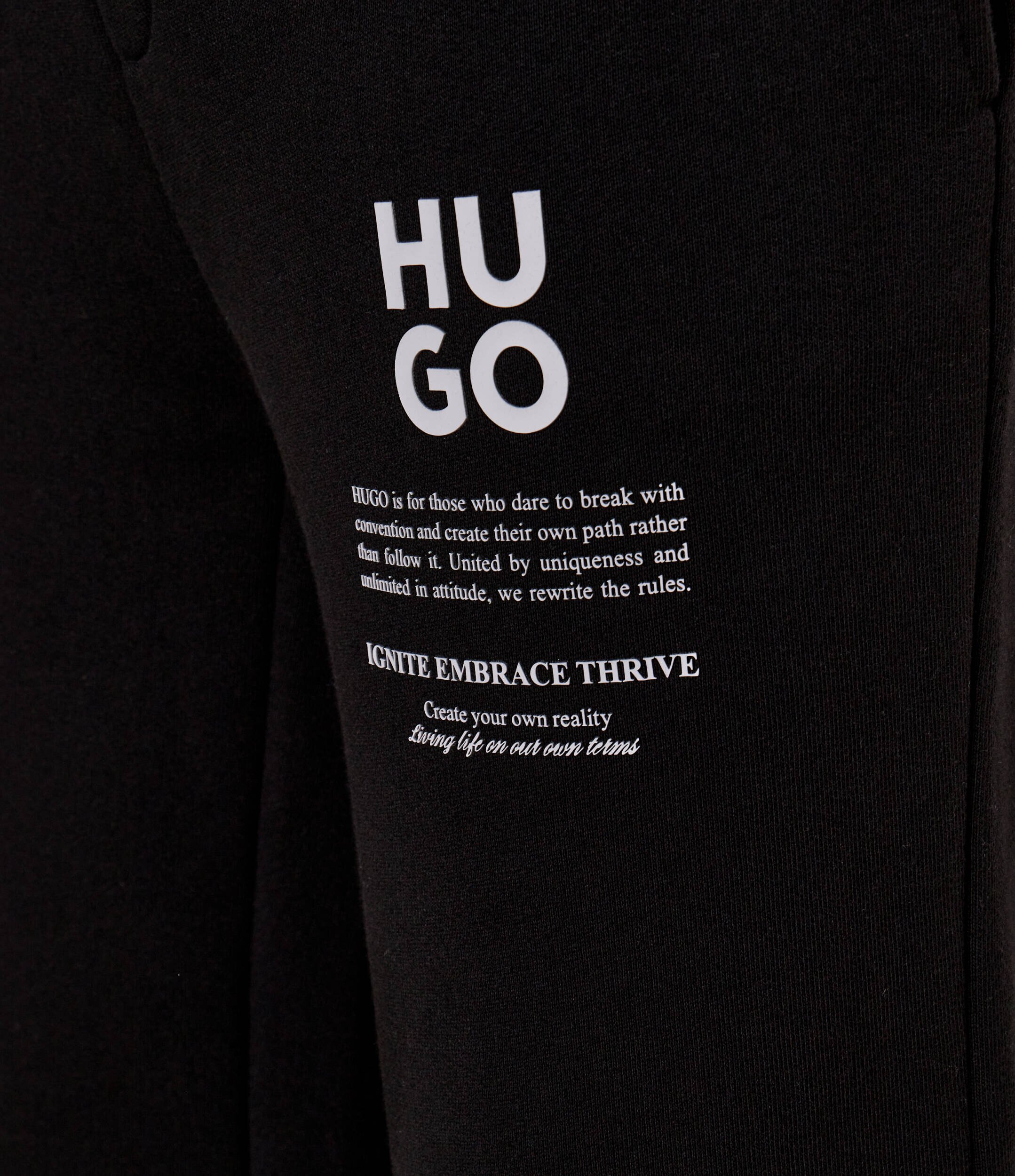 HUGO Pantaloni de trening Dapurlonga | Loose fit