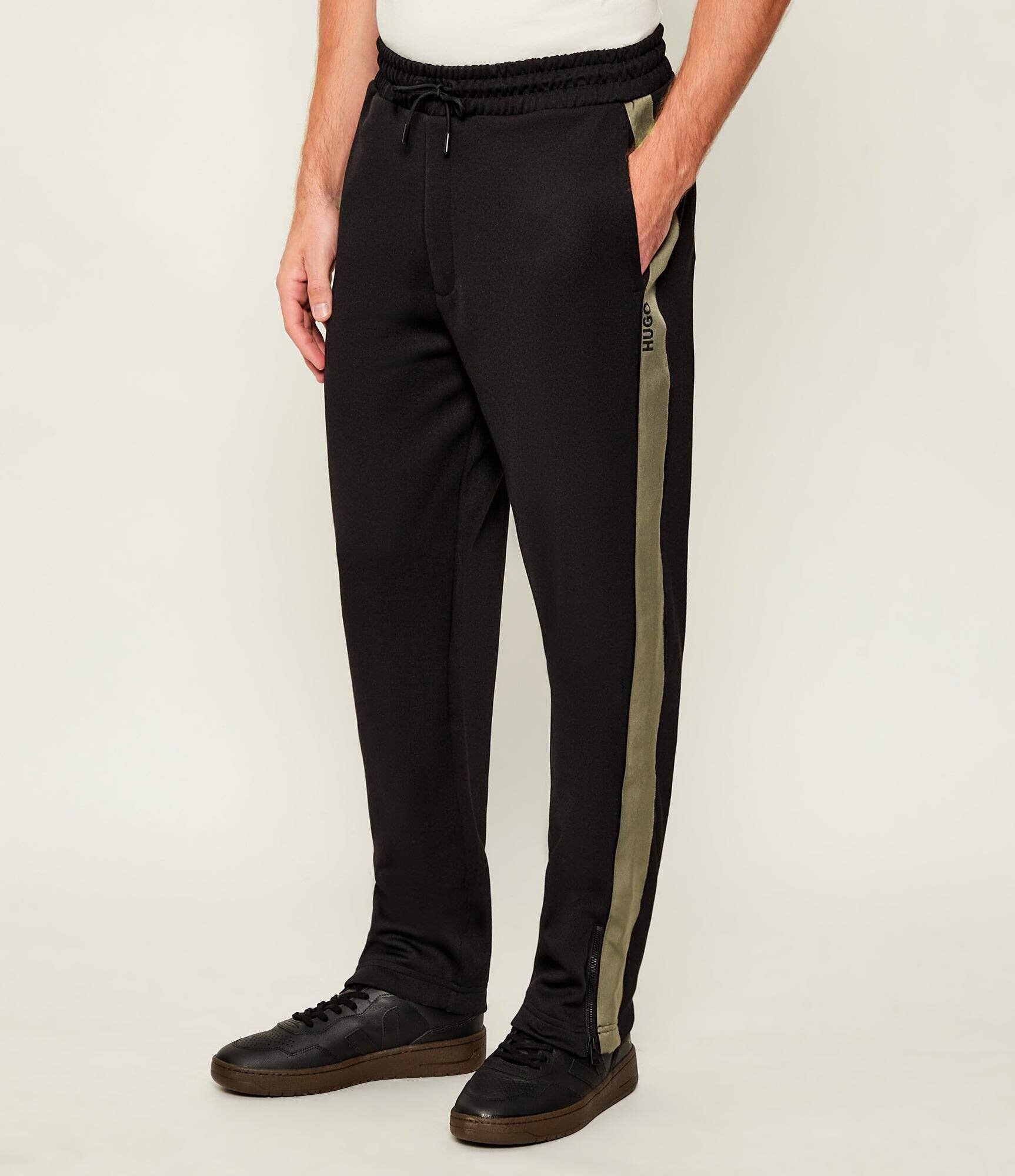 HUGO Pantaloni de trening Dolos | Loose fit