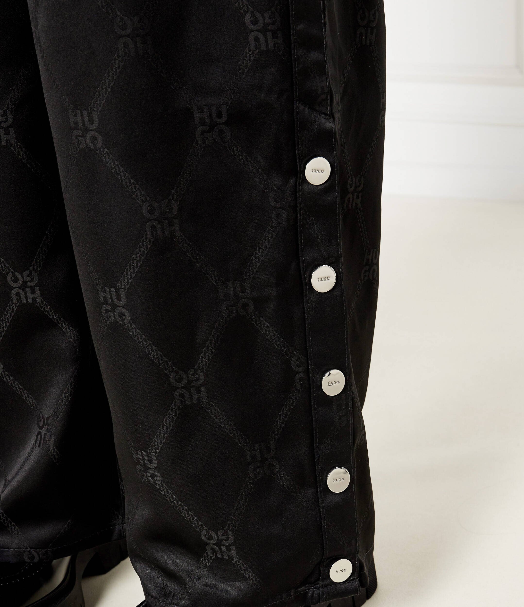 HUGO Pantaloni de trening Hacelia | Relaxed fit