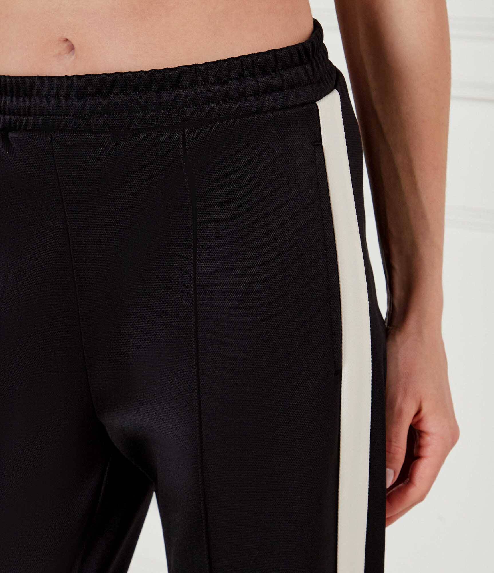 HUGO Pantaloni de trening Naffiti | Regular Fit