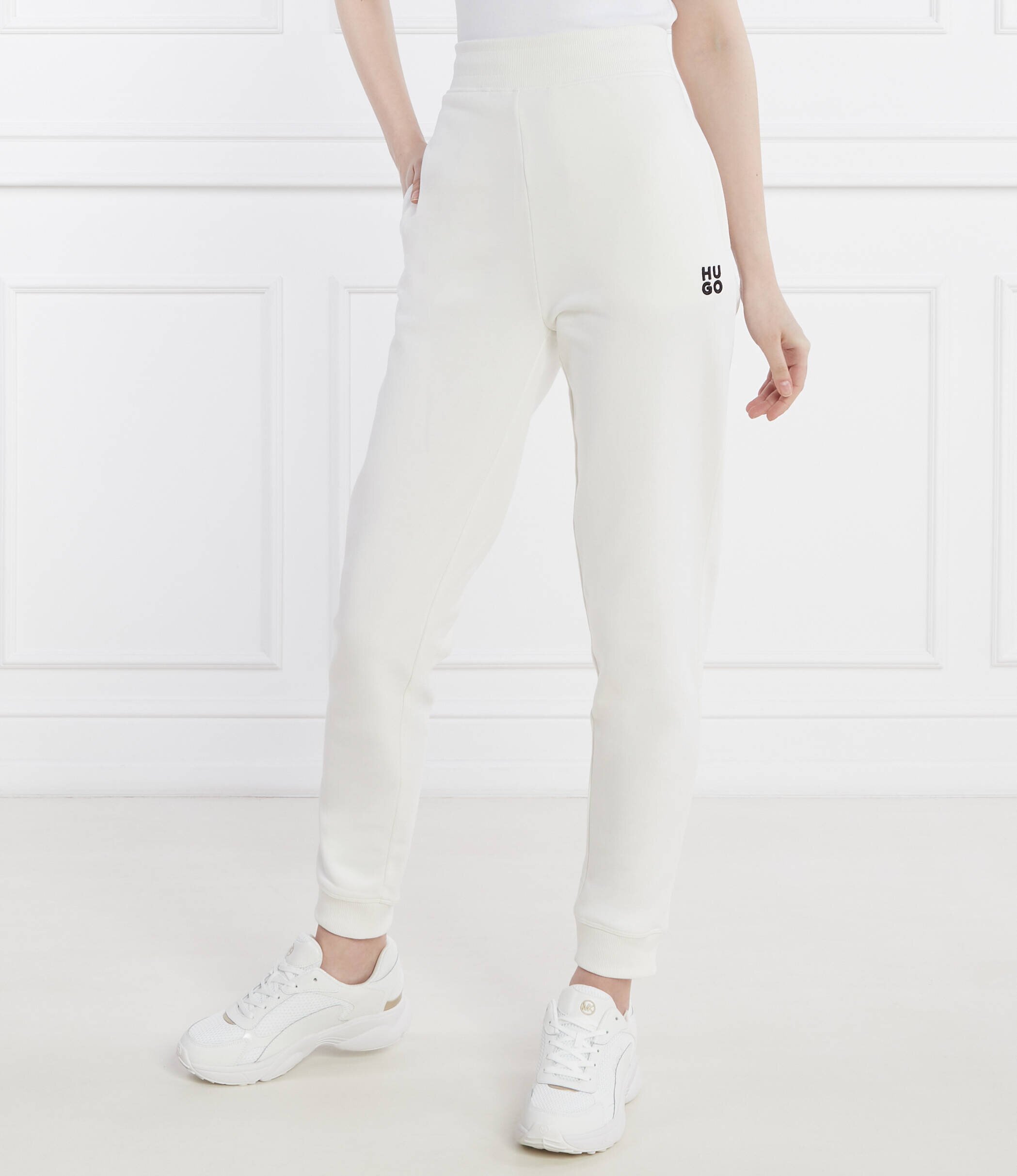 HUGO Pantaloni de trening Nelfinia | Regular Fit