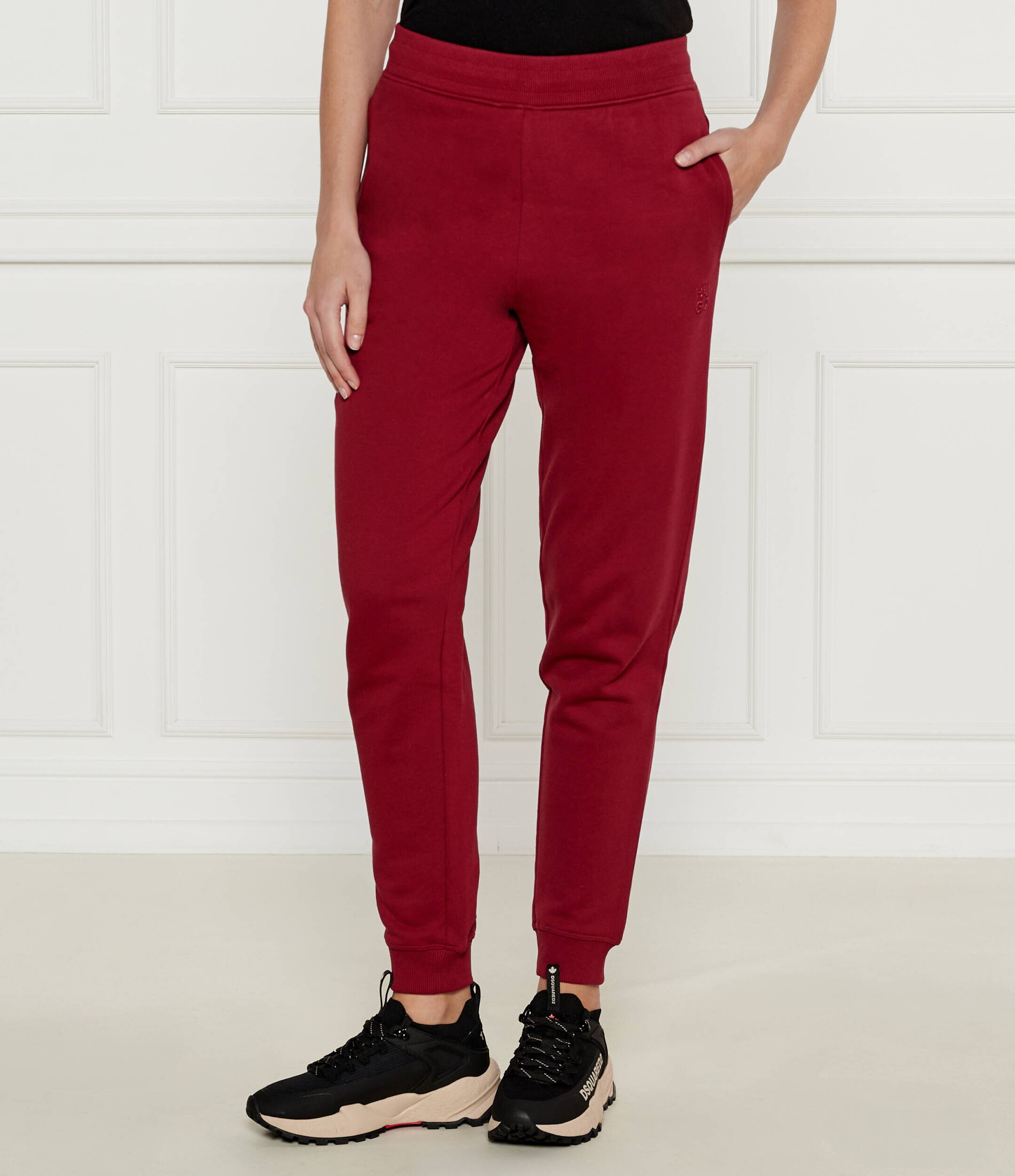 HUGO Pantaloni de trening Nelfinia | Regular Fit