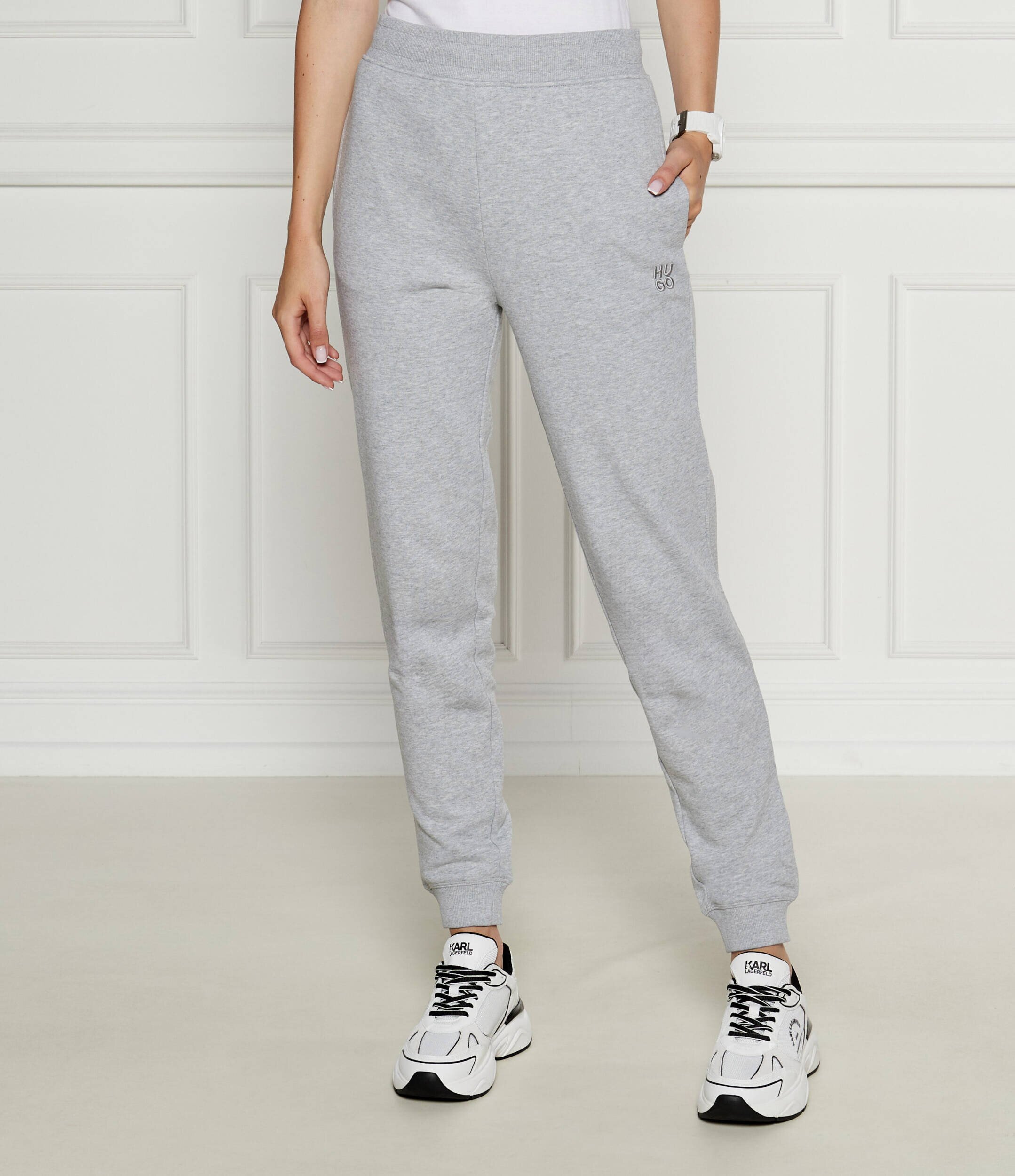 HUGO Pantaloni de trening Nelfinia | Regular Fit