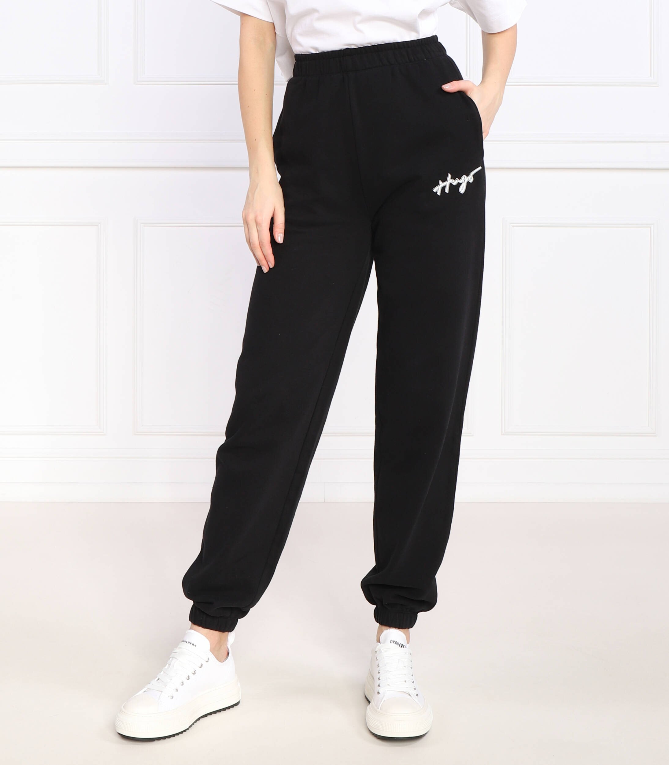 HUGO Pantaloni de trening Njola | Regular Fit