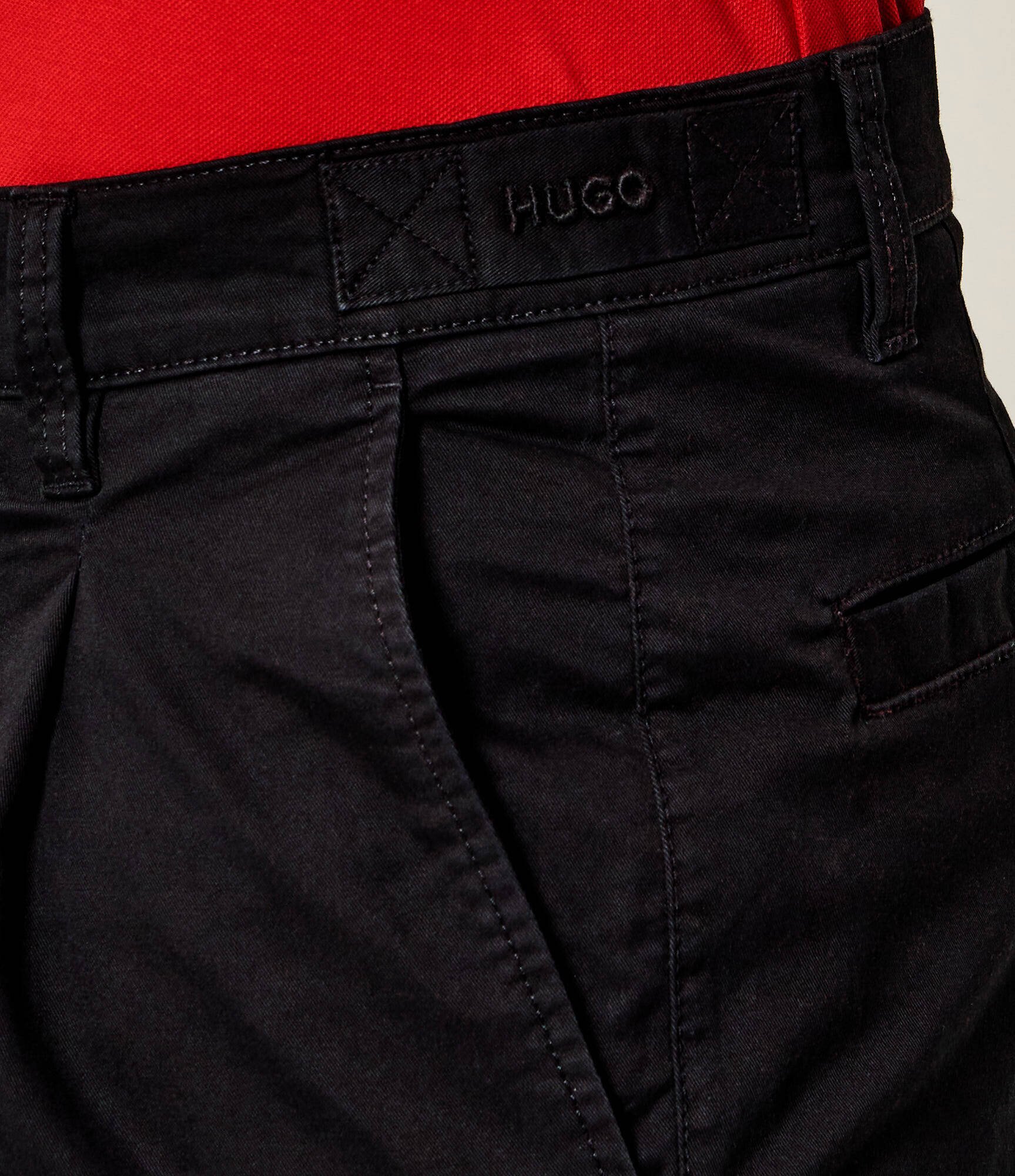HUGO Pantaloni scurți Craysen262S | Straight fit