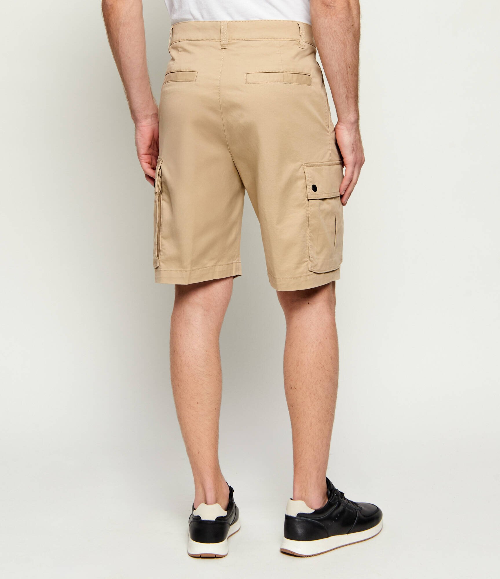 HUGO Pantaloni scurți Craysen262S | Straight fit