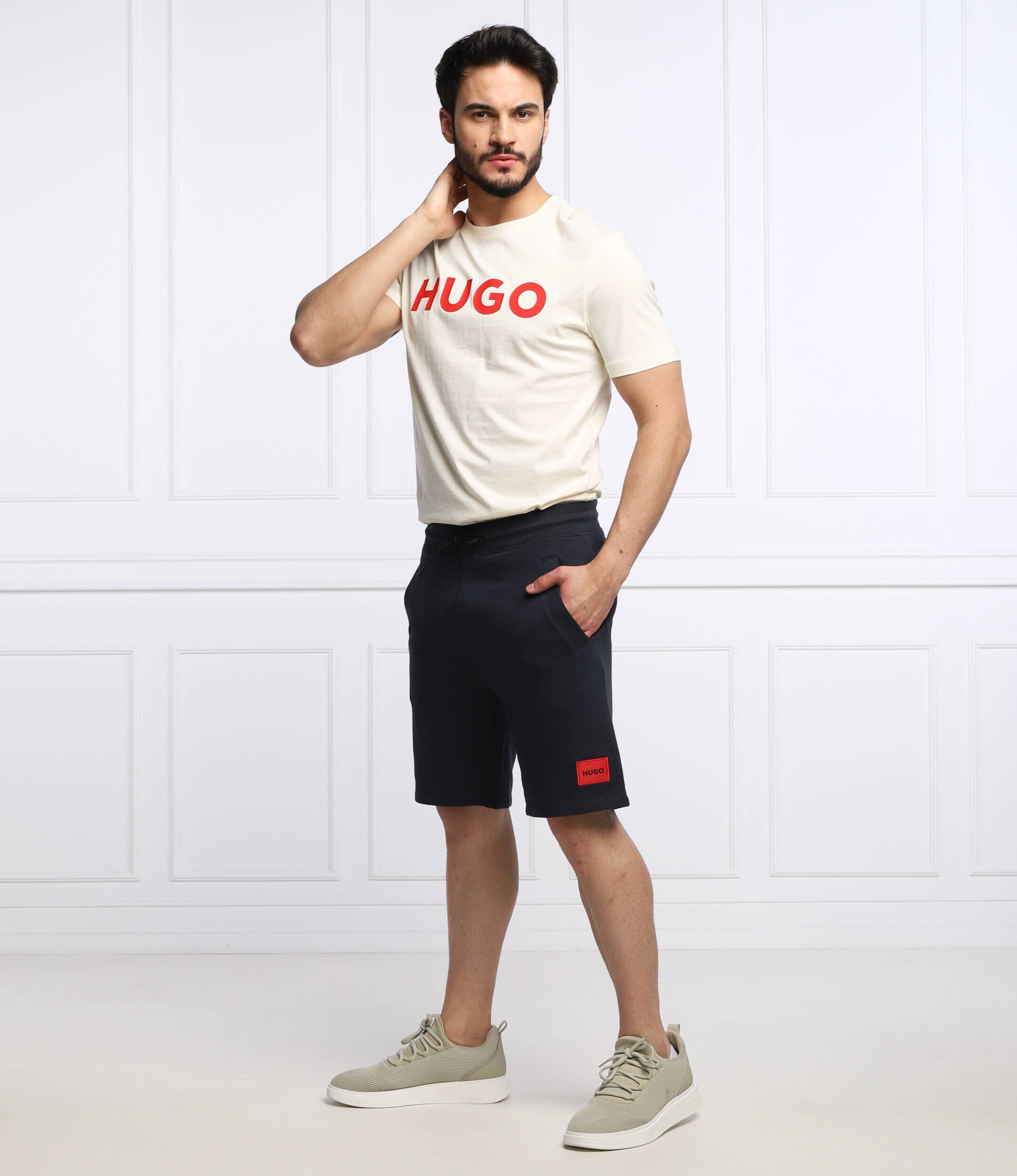 HUGO Pantaloni scurți Diz222 | Regular Fit