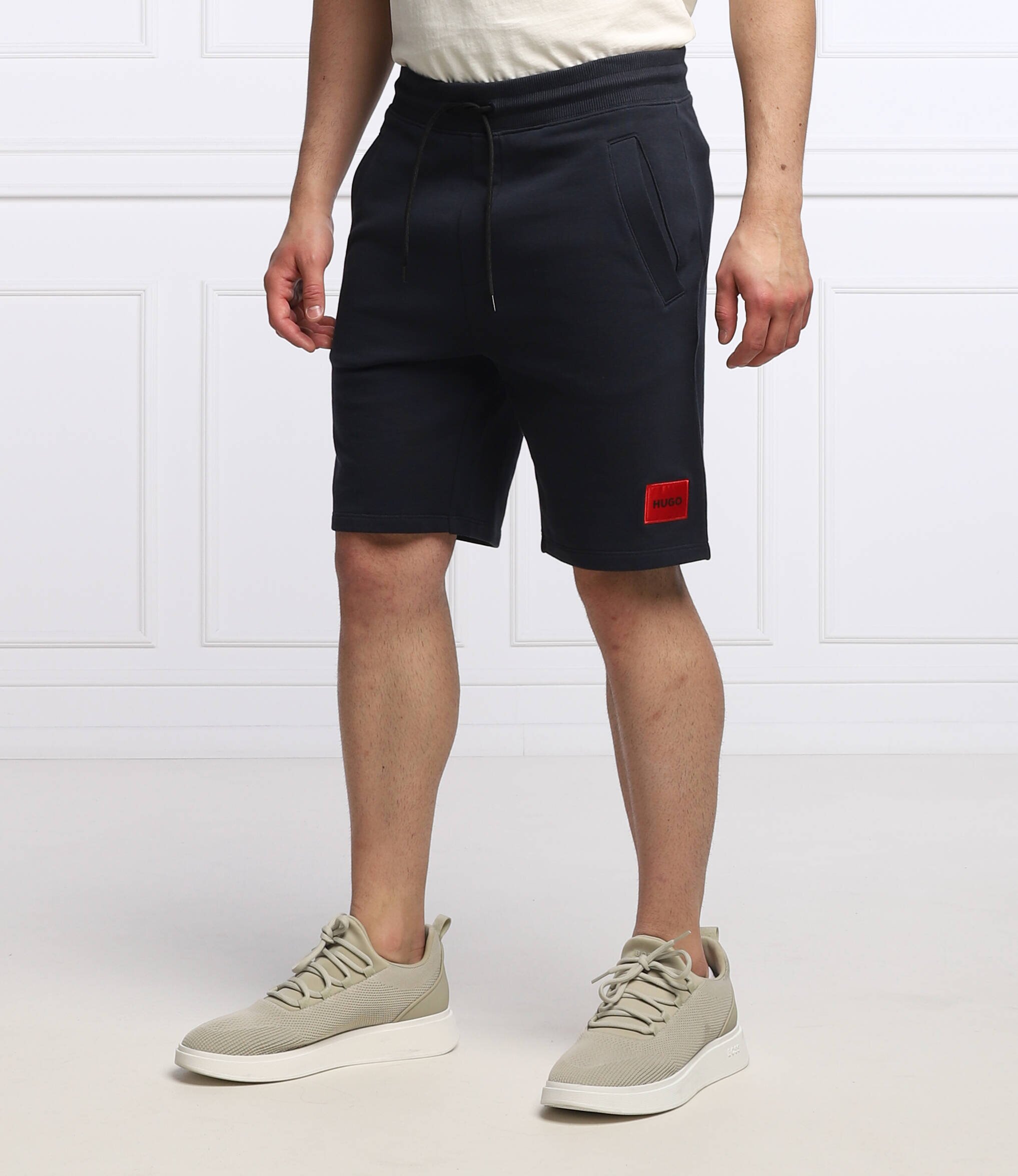 HUGO Pantaloni scurți Diz222 | Regular Fit