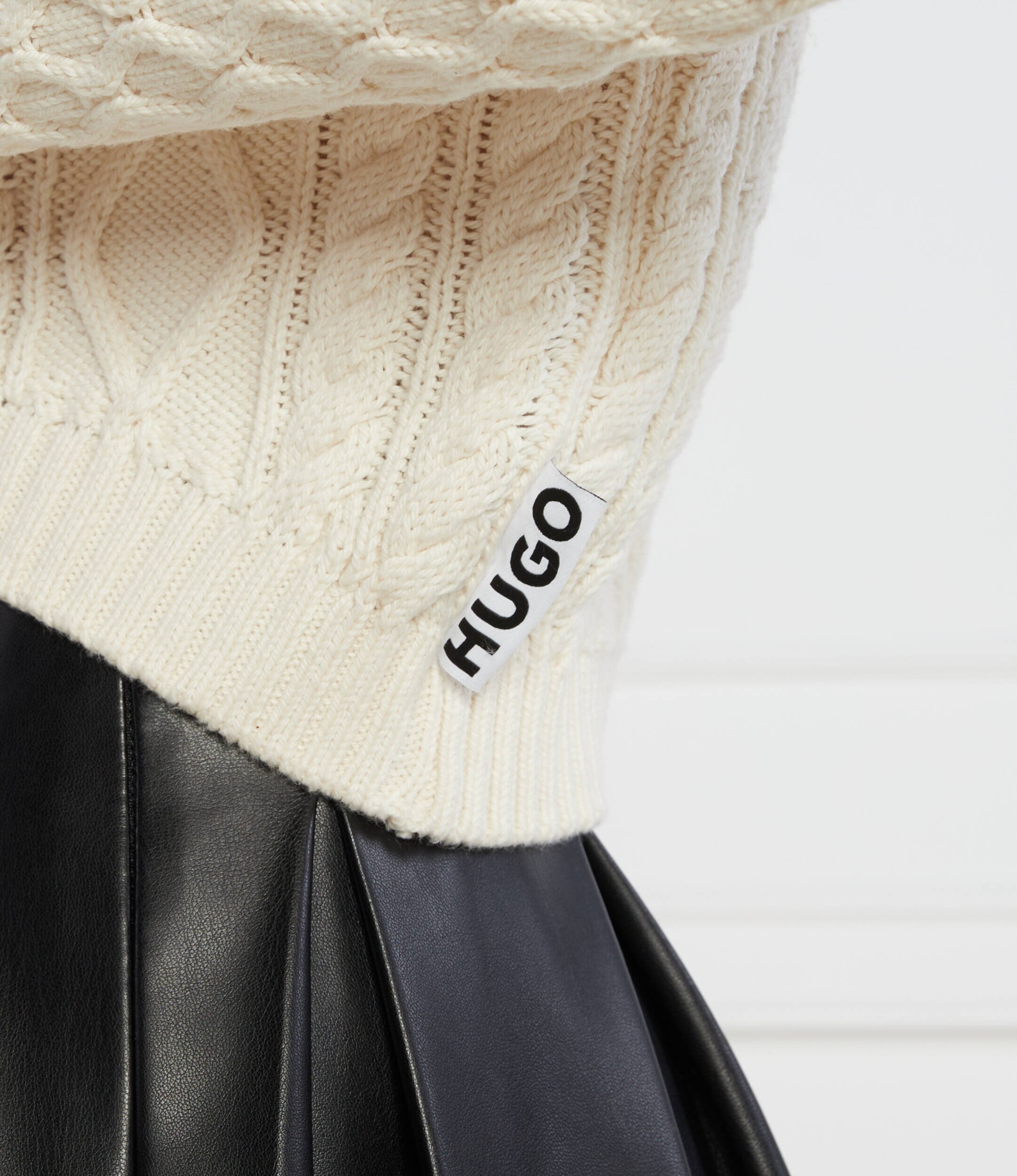 HUGO Pulover Scrovey | Regular Fit