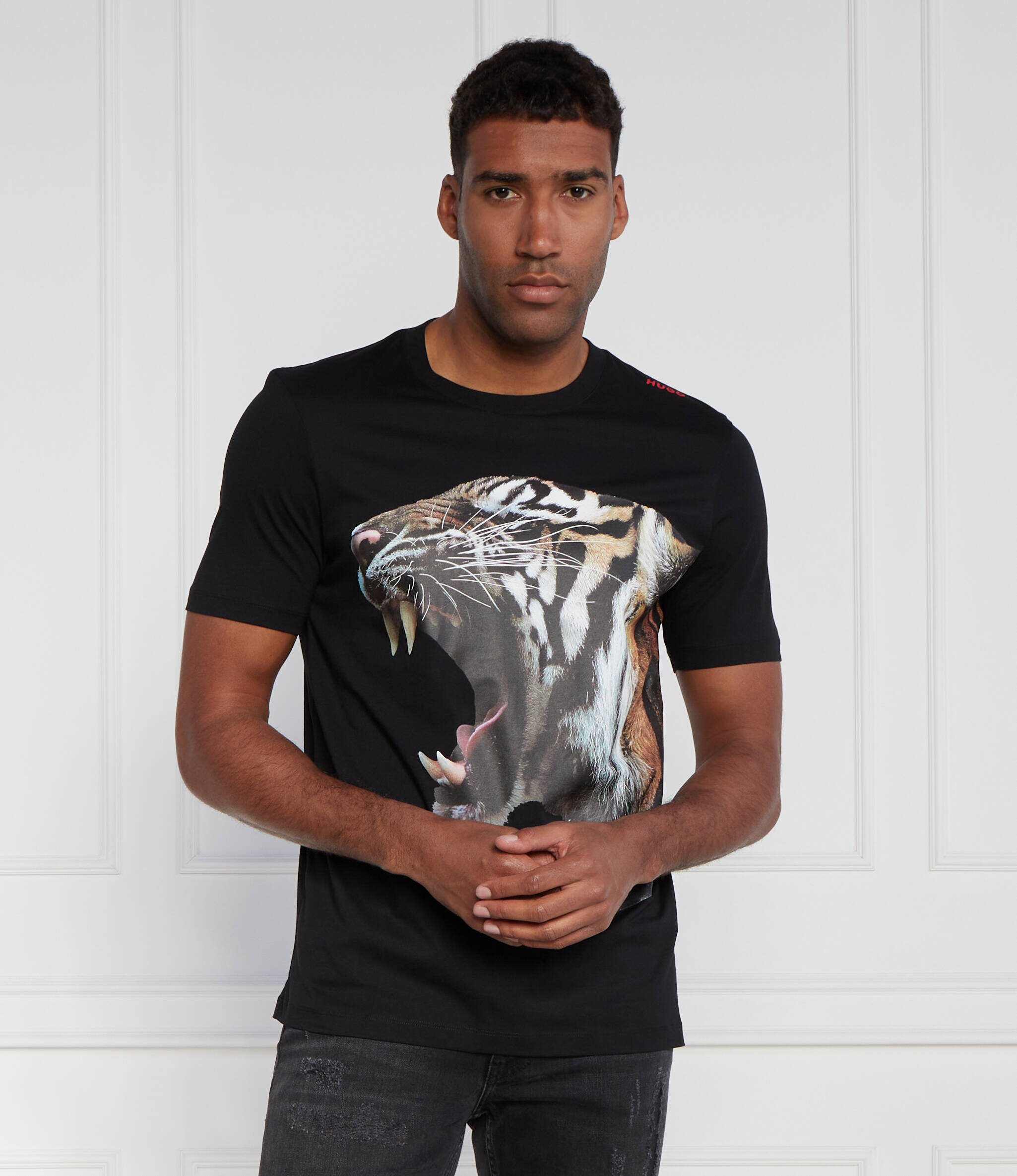 HUGO Tricou Digre 10233396 01 | Regular Fit
