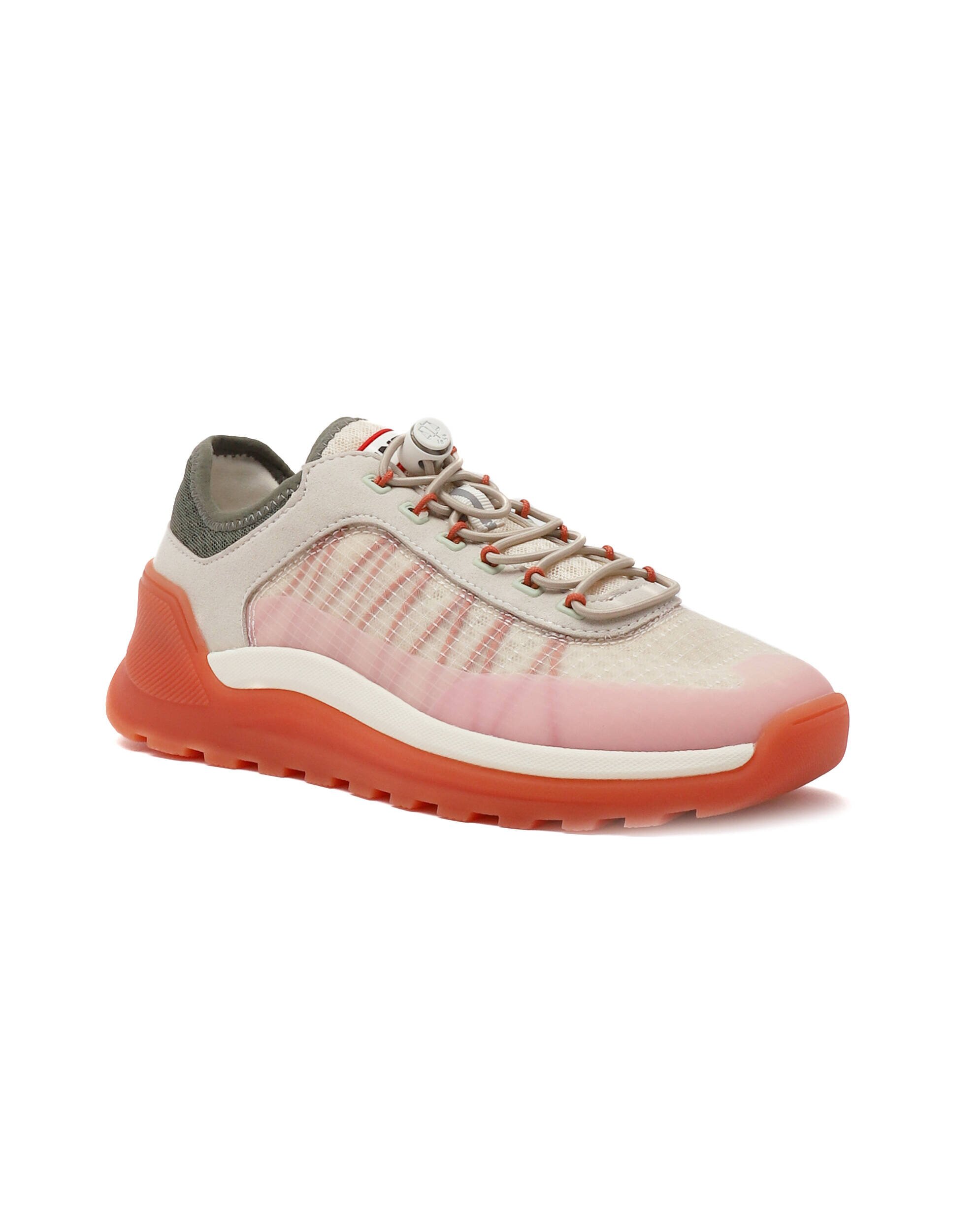 Hunter Sneakers Travel