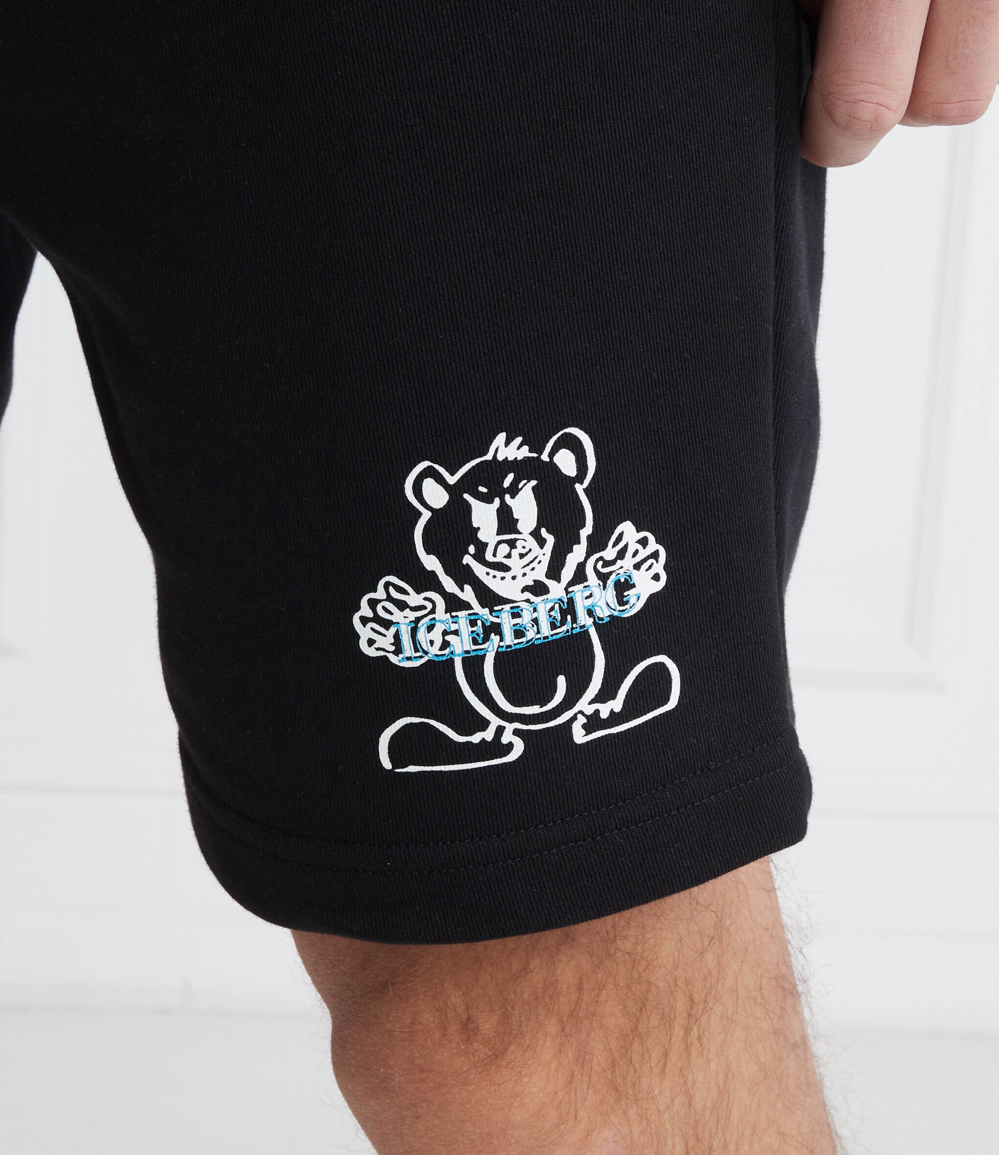 Iceberg Pantaloni scurți | Regular Fit