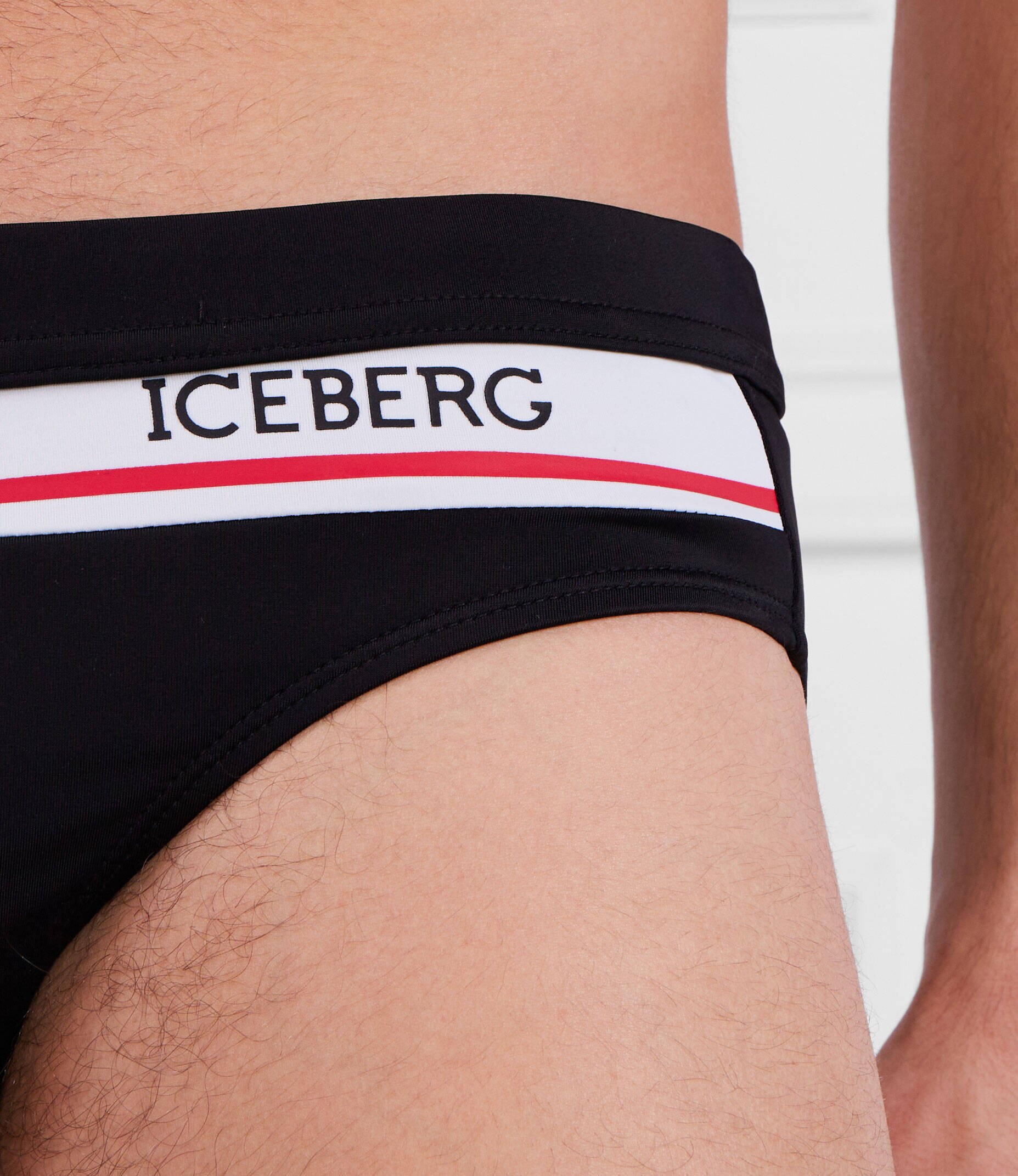 Iceberg Slipi
