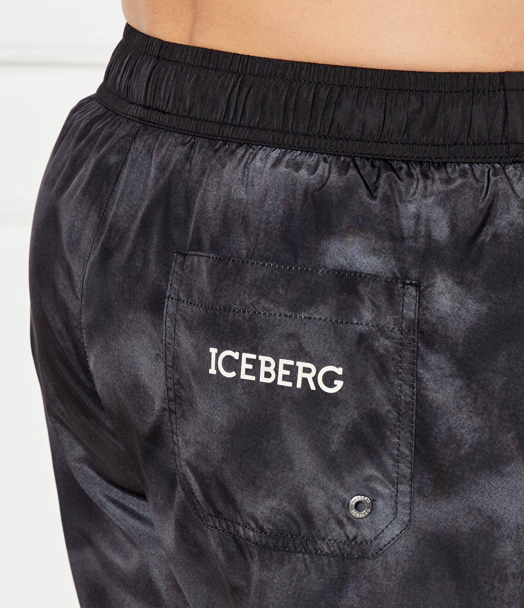 Iceberg Șorți de baie Ice x Warner | Regular Fit