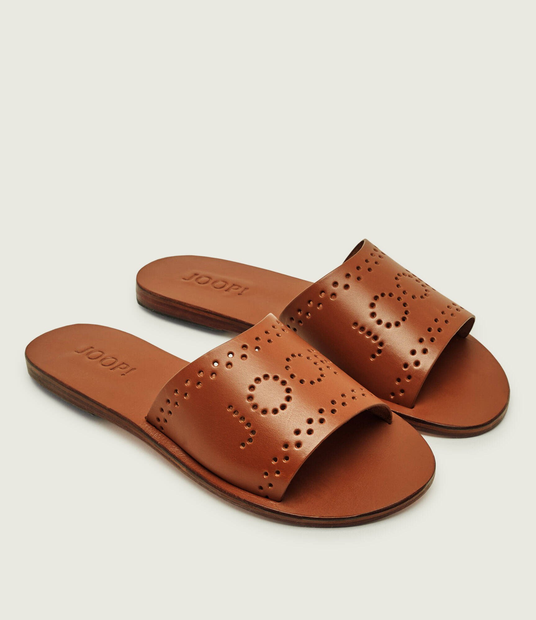 Joop! De piele șlapi Charlene