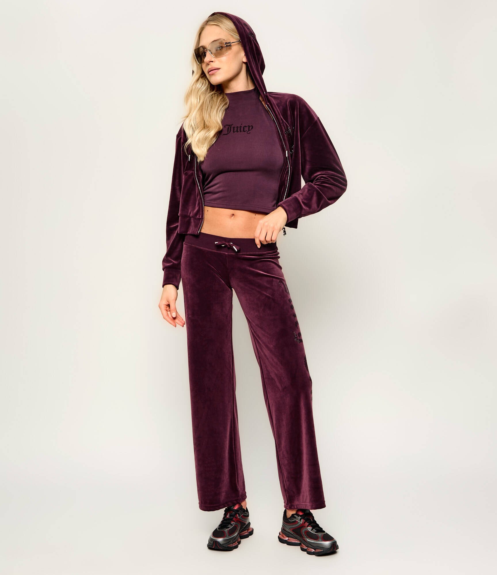 Juicy Couture Pantaloni de trening Old Gothic | Straight fit