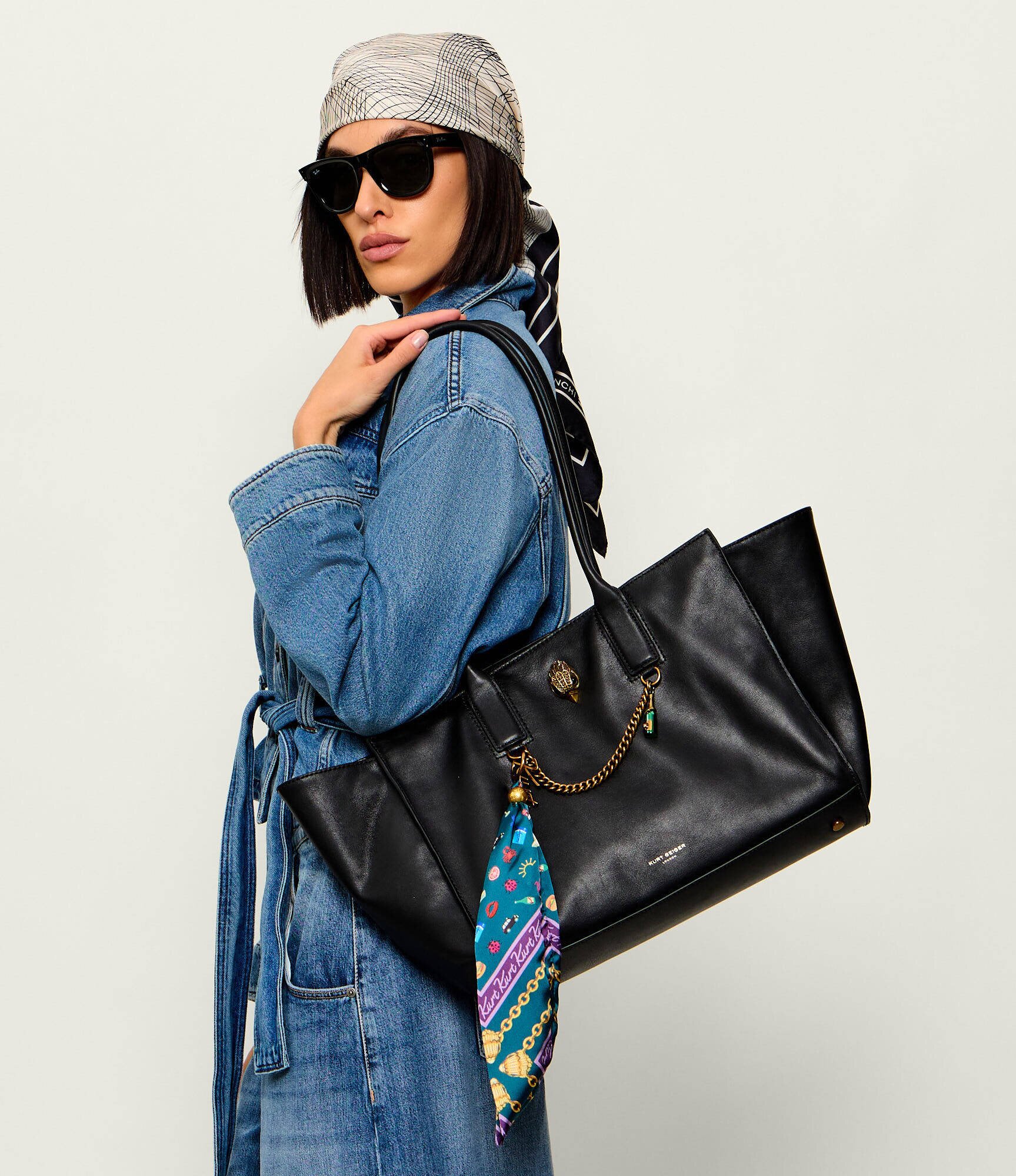 Kurt Geiger De piele geantă shopper + eșarfă pătrată Sloane