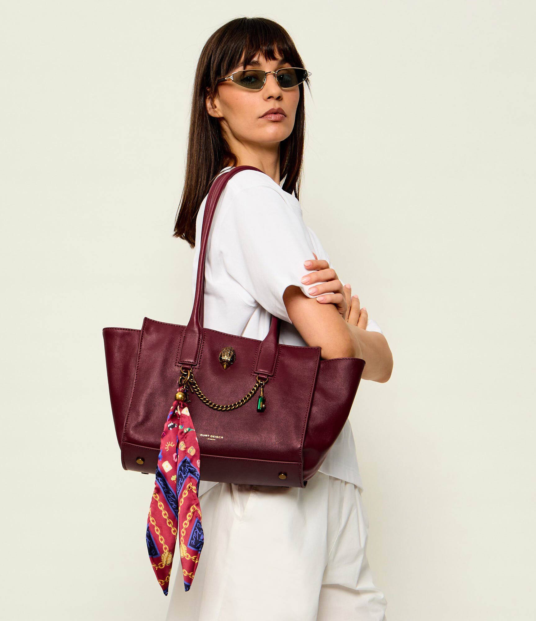 Kurt Geiger De piele geantă shopper + eșarfă pătrată The Sloane