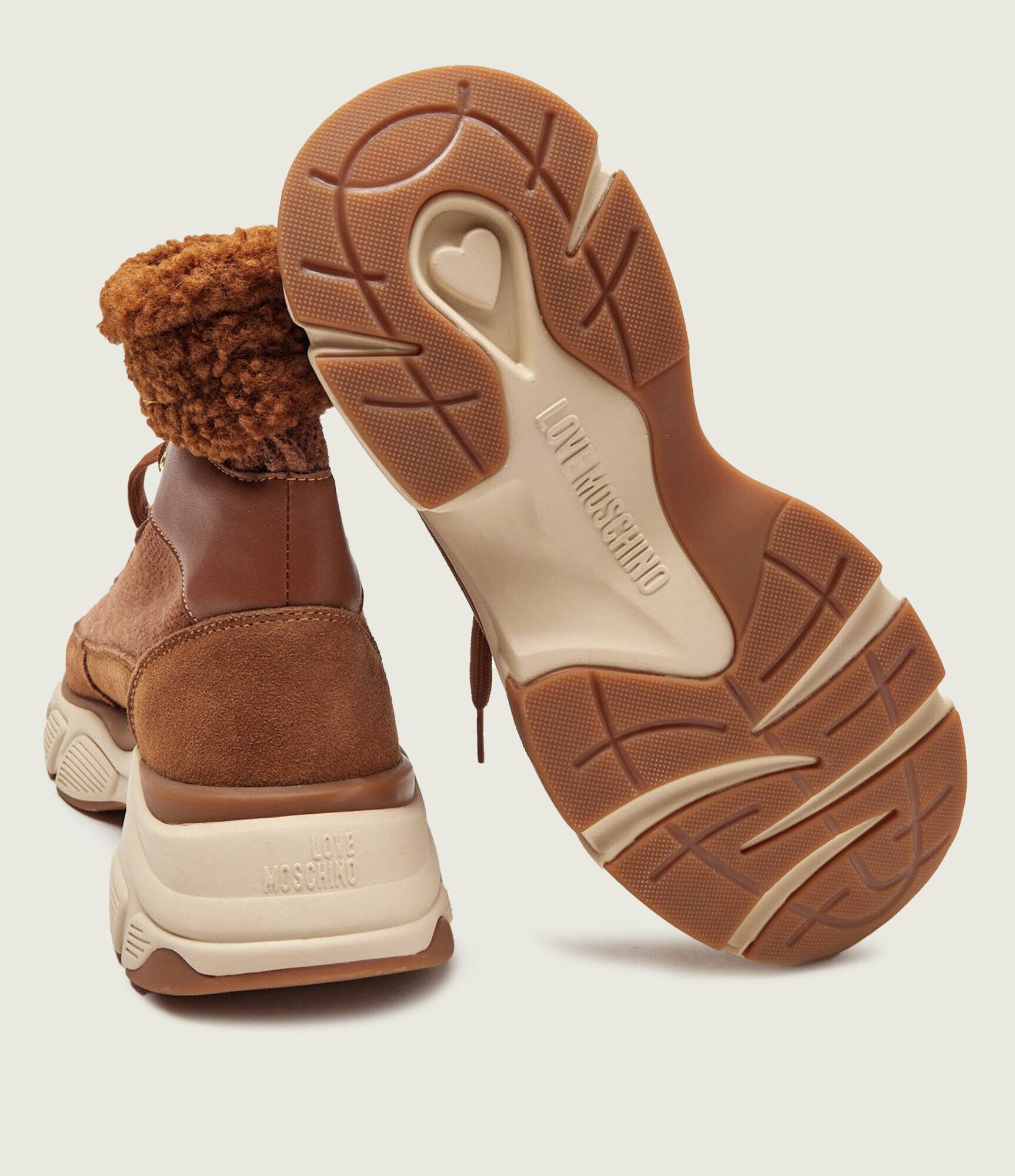 Love Moschino Sneakers | piele întoarsă | shearling