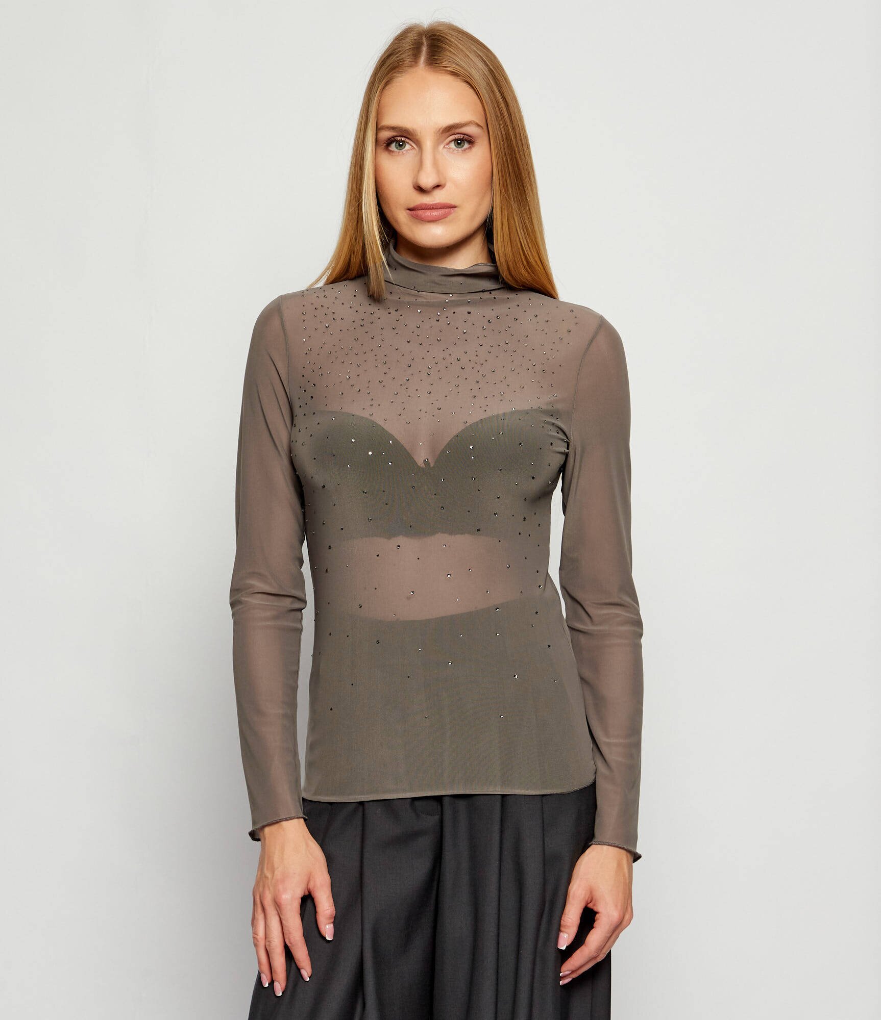 Marc Cain Guler înalt | Slim Fit