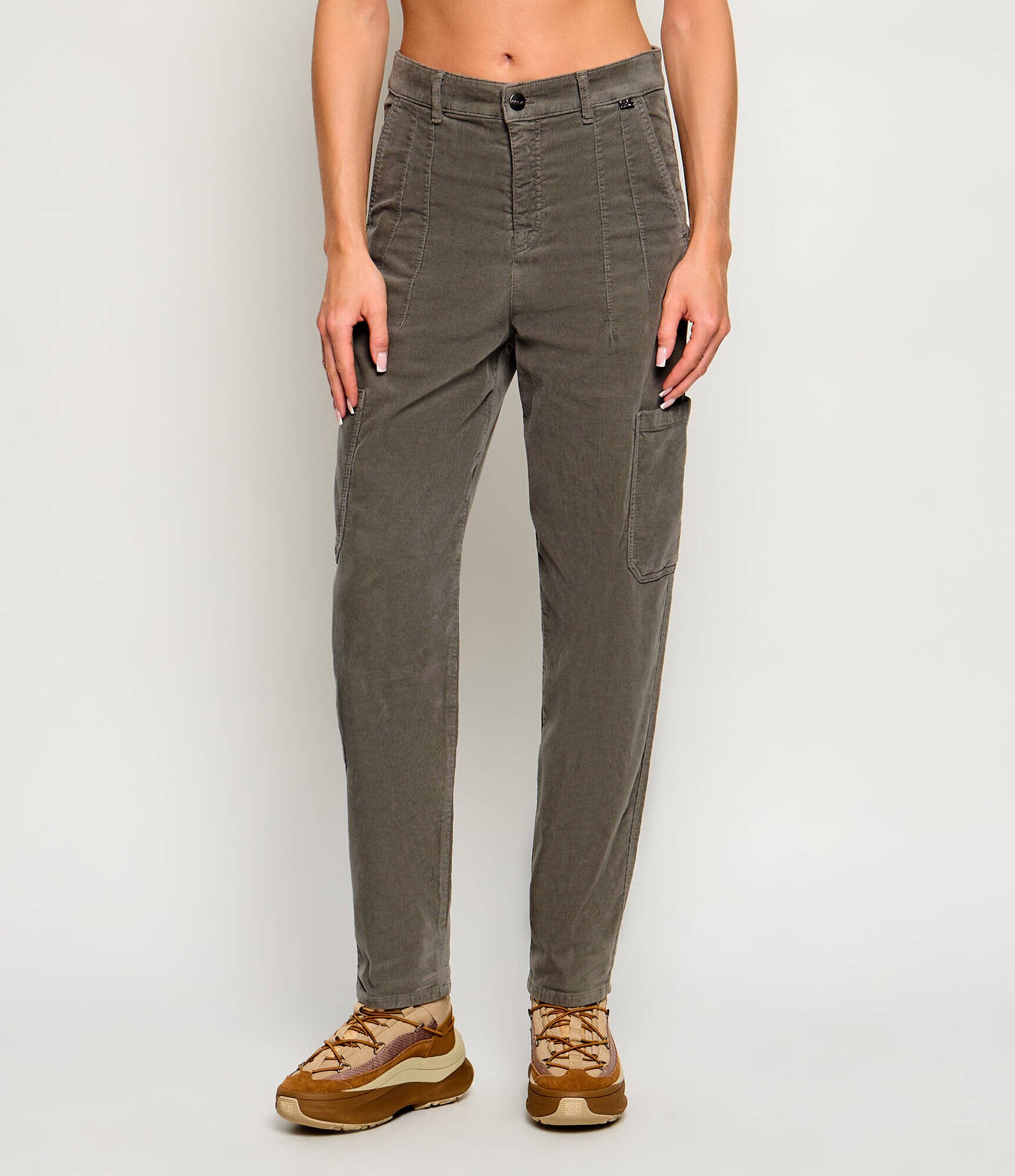 Marc Cain Pantaloni cargo Ruma | Tapered fit | catifea reiată