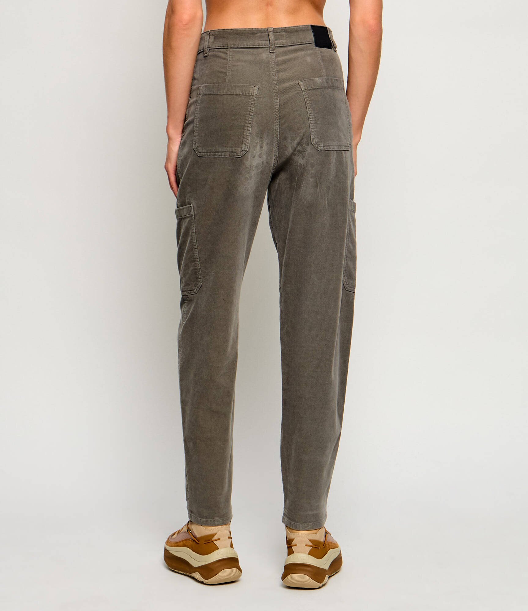 Marc Cain Pantaloni cargo Ruma | Tapered fit | catifea reiată