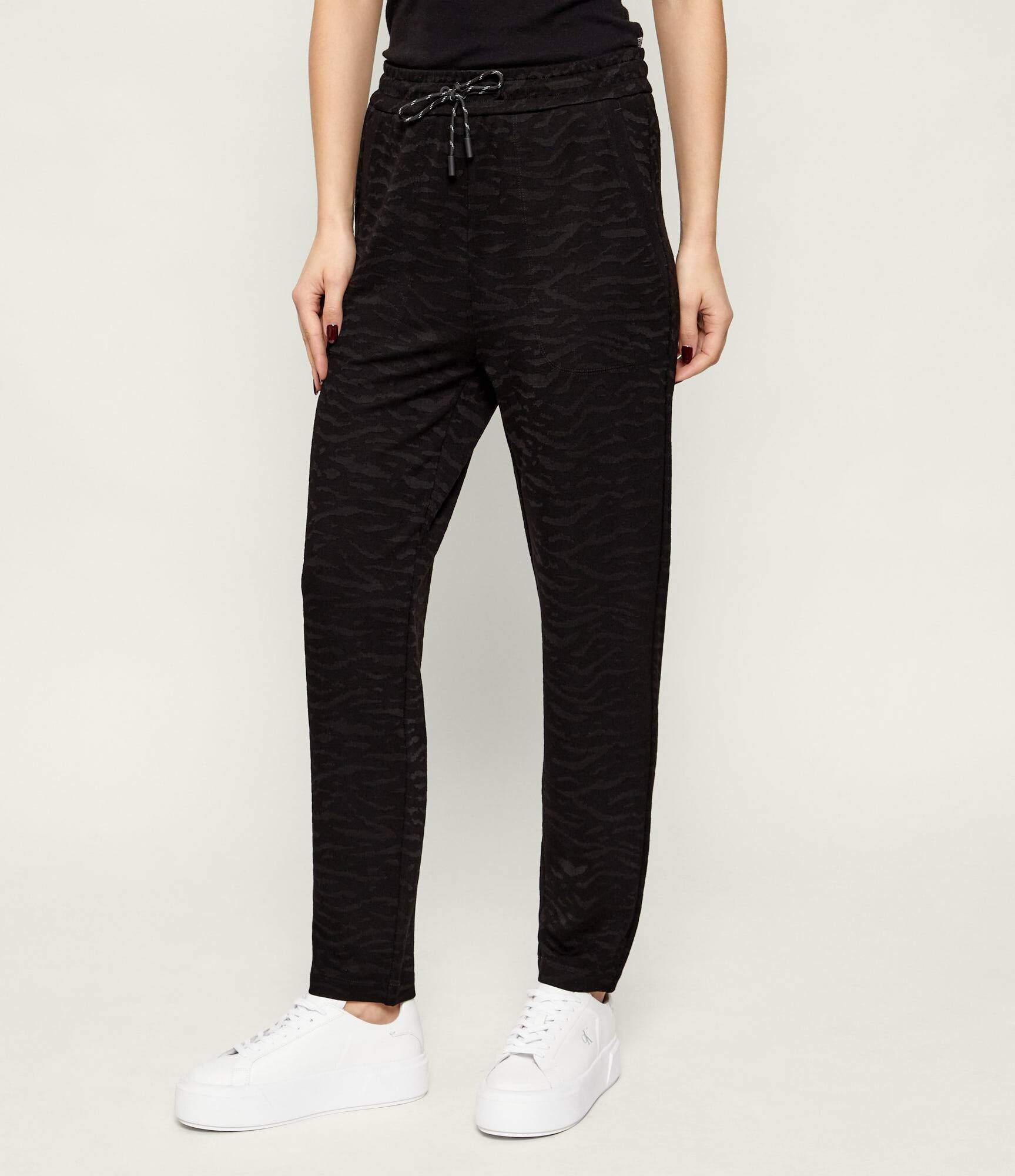 Marc Cain Pantaloni de trening | regular fit