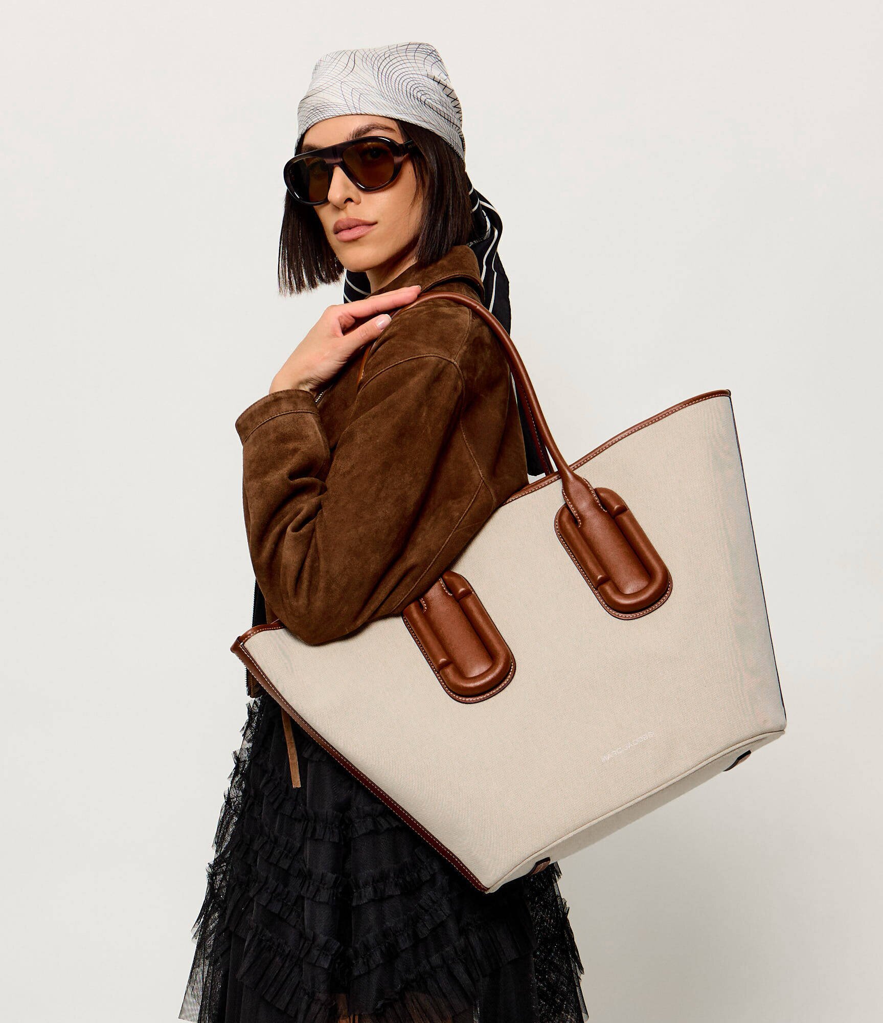 MARC JACOBS Geantă shopper Babe Tote In Canvas cu adaos de piele