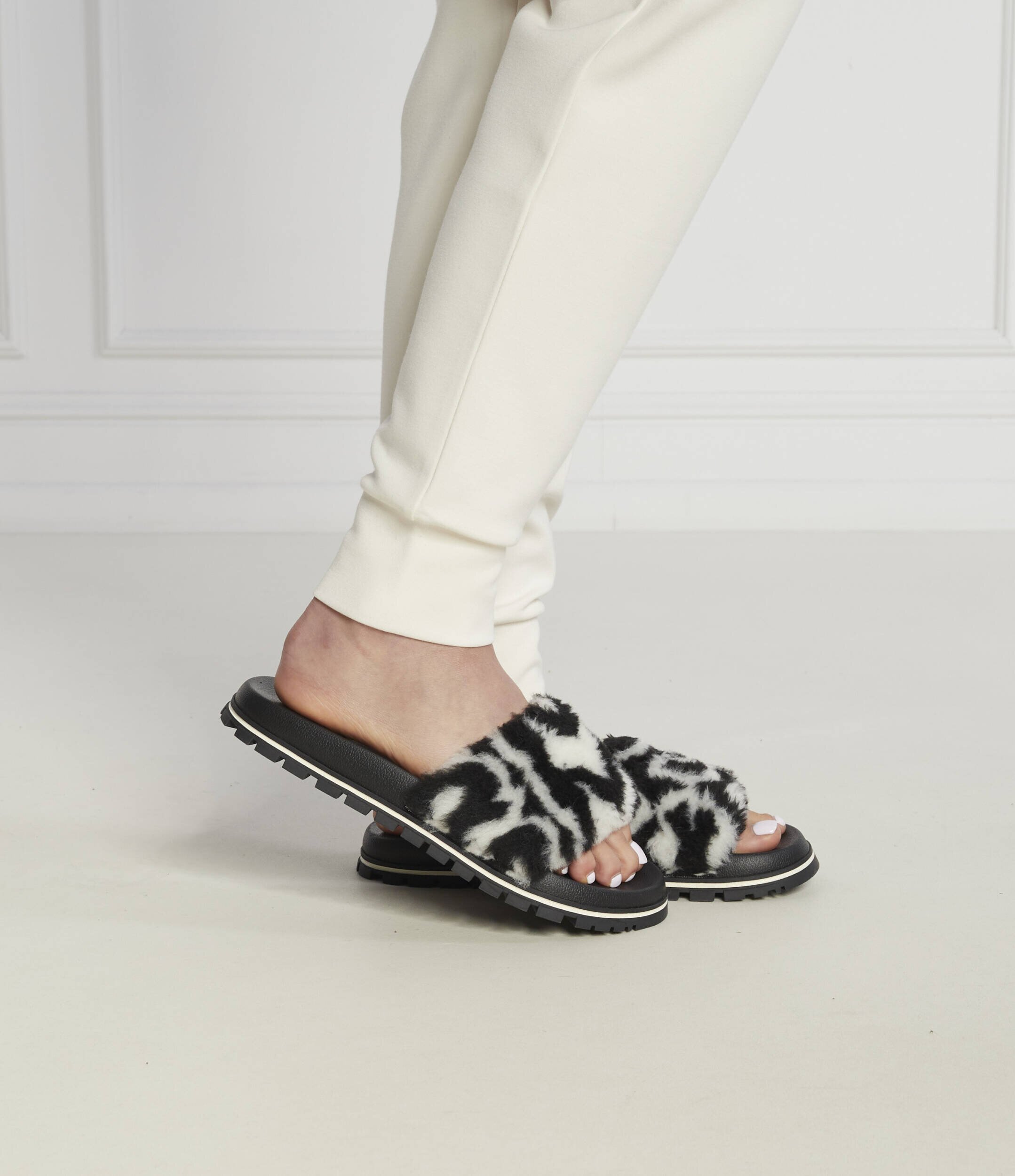 MARC JACOBS Papuci de casă