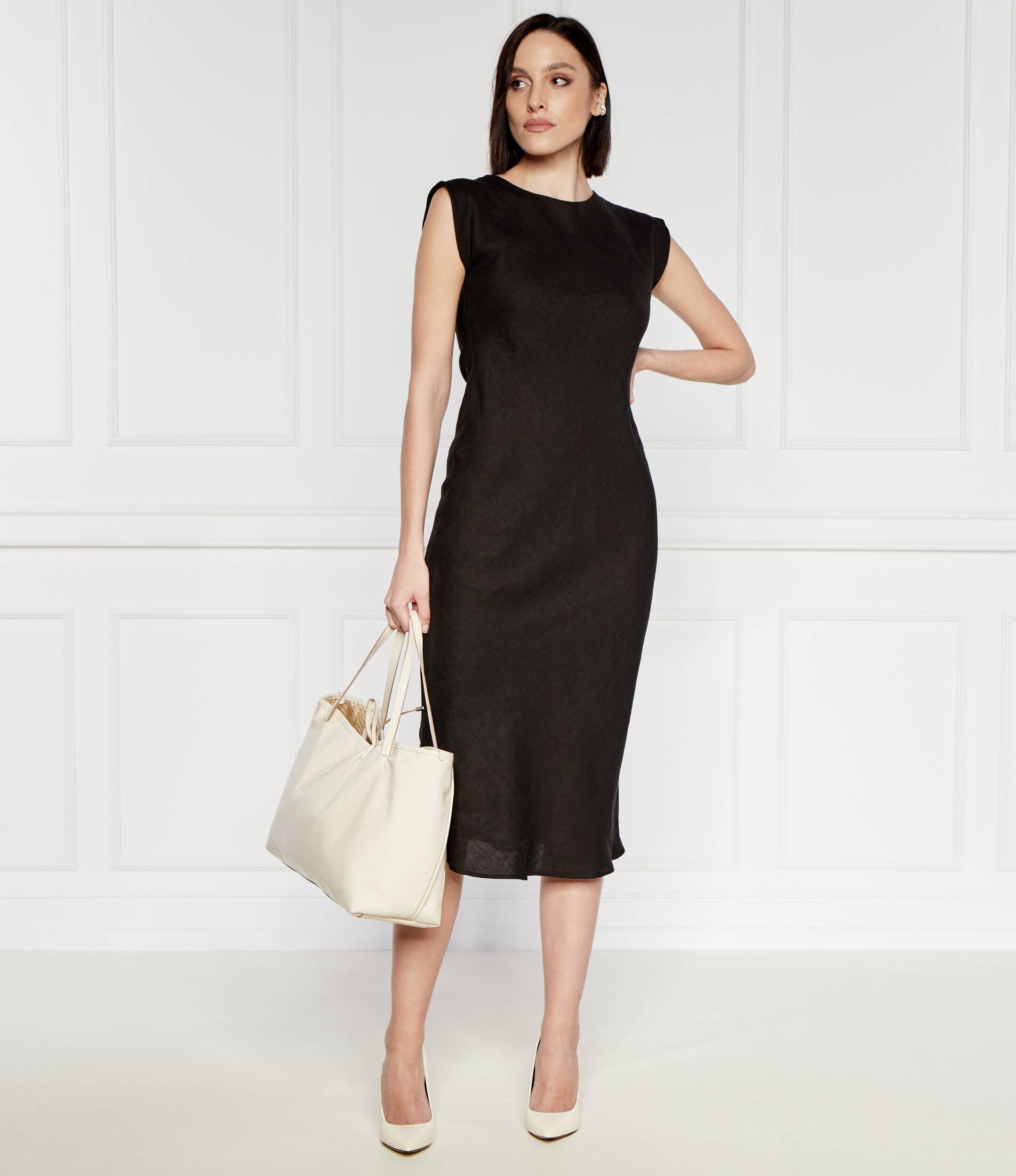 Marella De in rochie HIDALGO