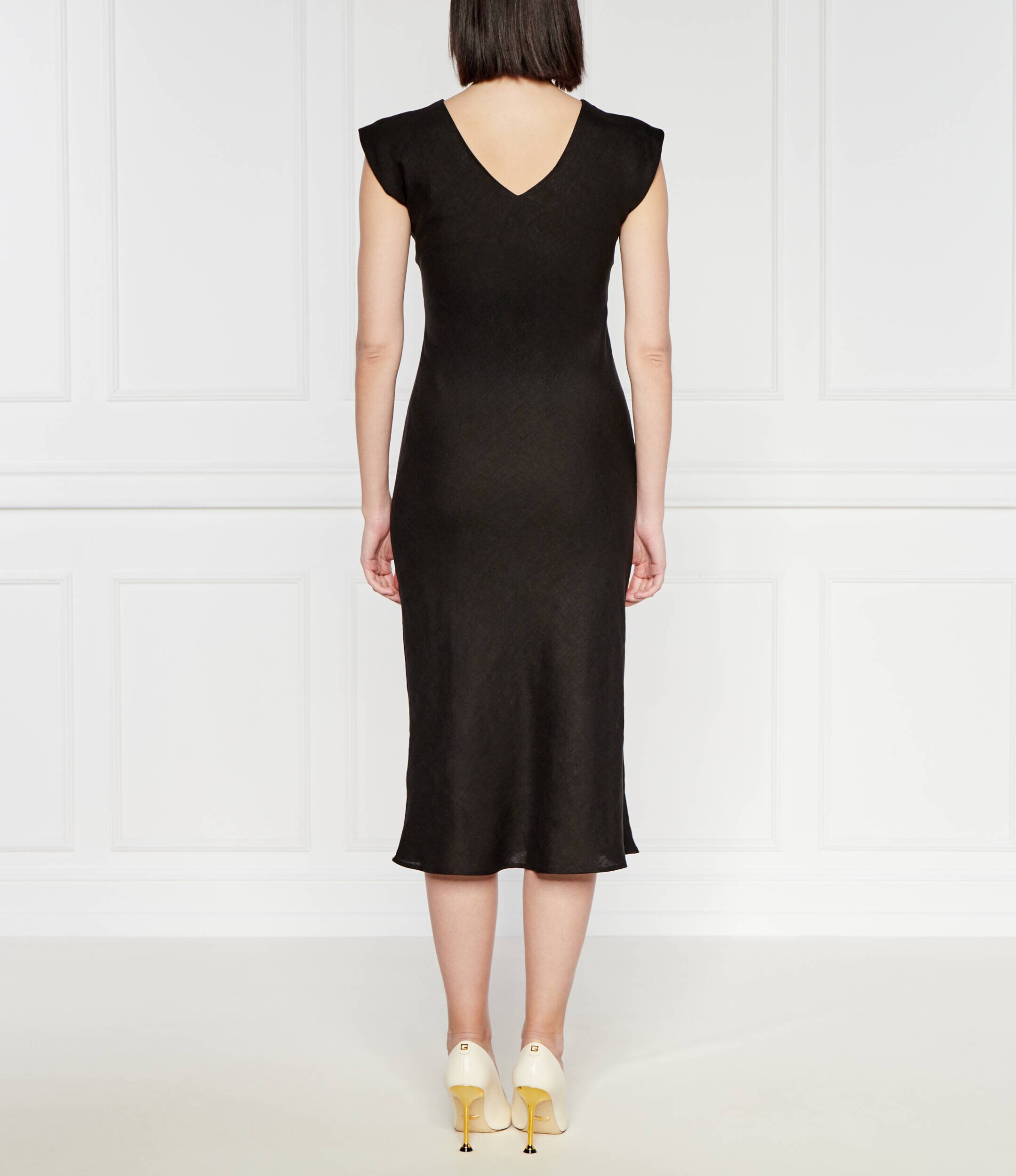 Marella De in rochie HIDALGO