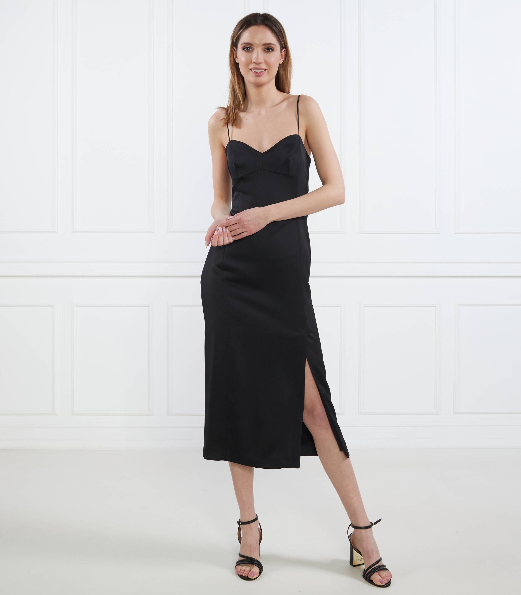 Marella Rochie