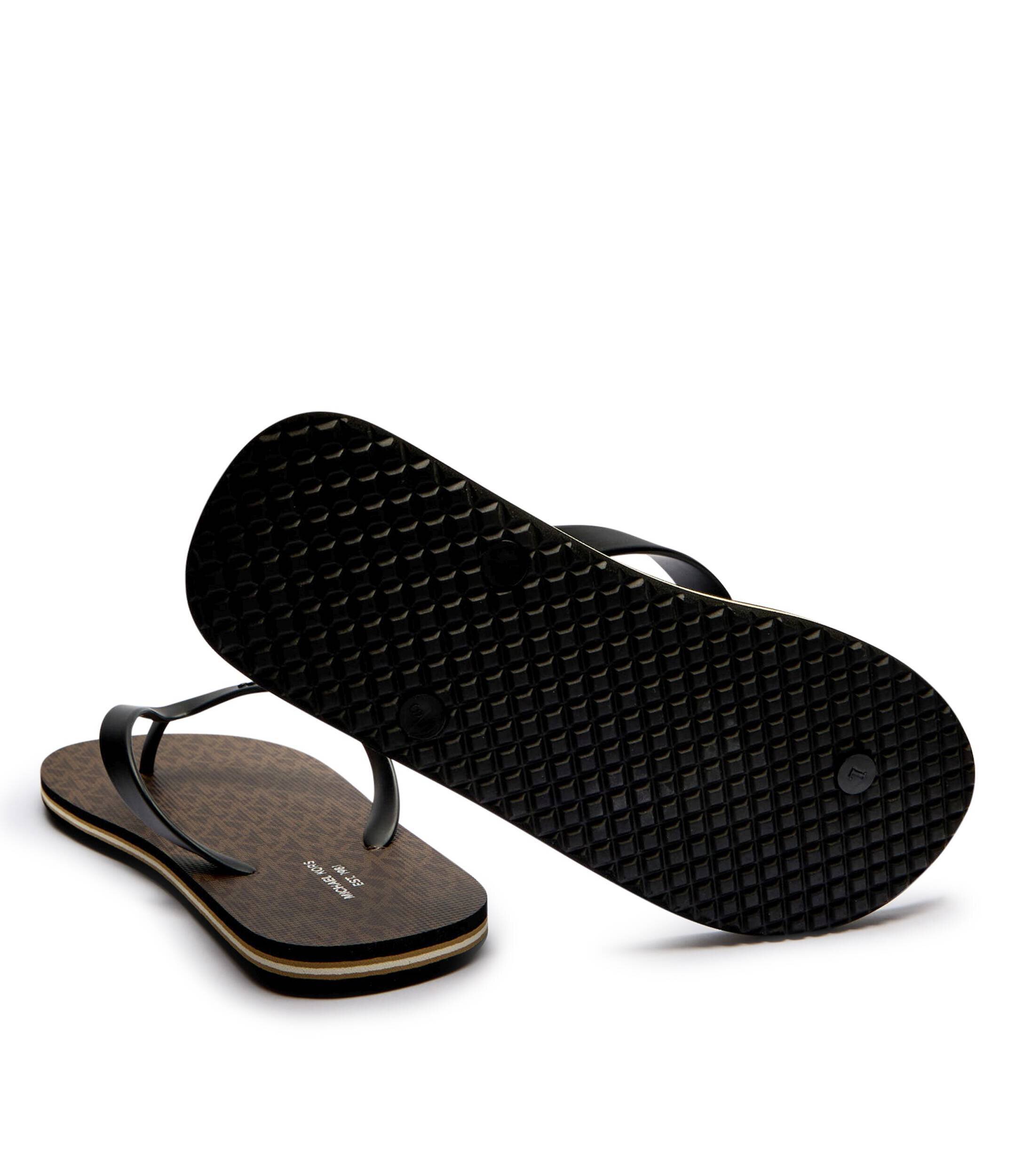 Michael Kors Flip flops TRAVIS