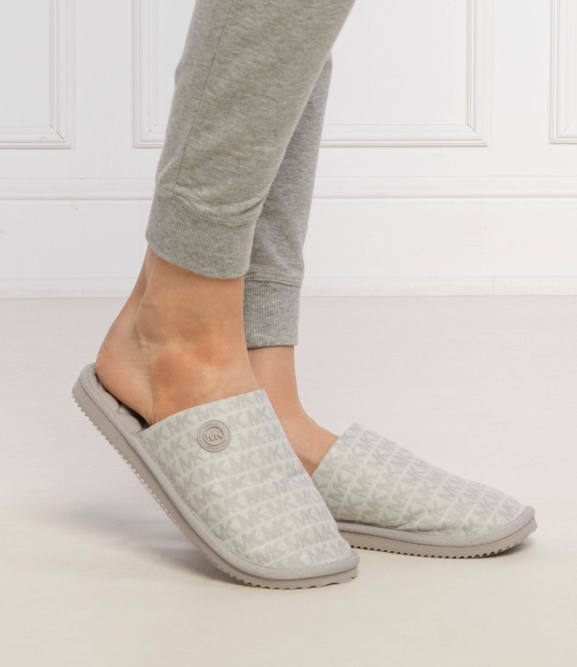 Michael Kors Papuci de casă Janis