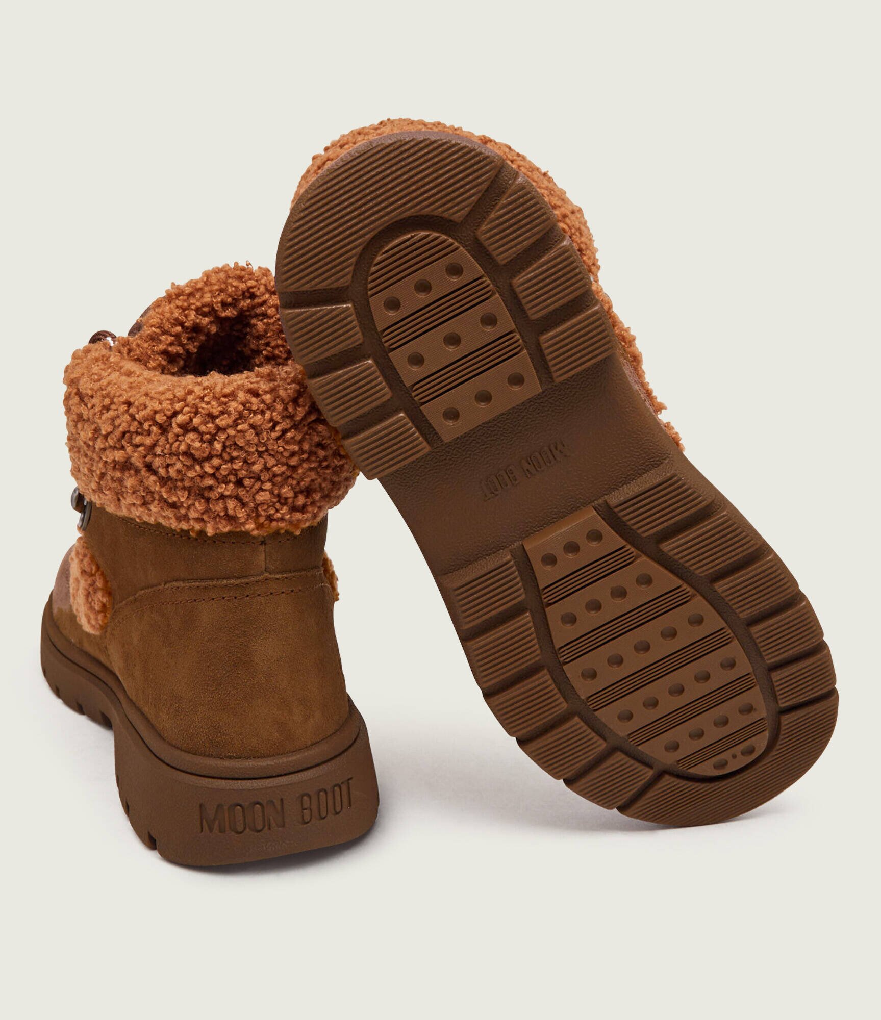 Moon Boot Insulete Bombat Boot Fleece | piele întoarsă | shearling