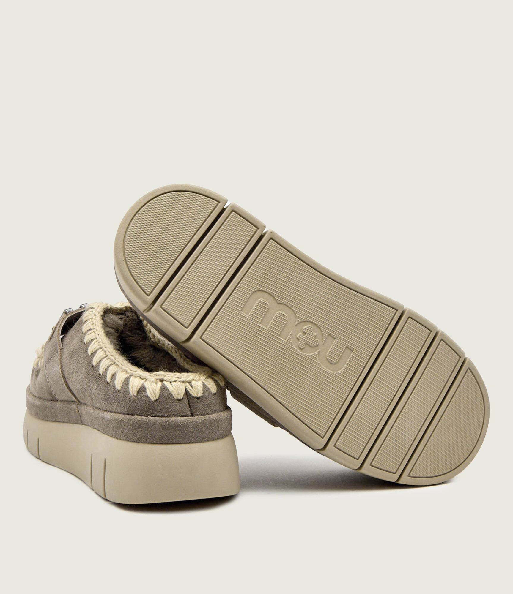 Mou Mules (încălțăminte) Bounce welt clog suede cu adaos de lână | piele întoarsă