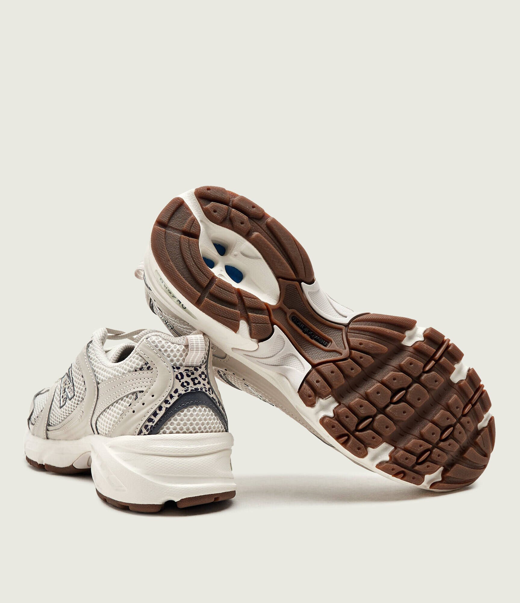 New Balance Sneakers MR530 cu adaos de piele