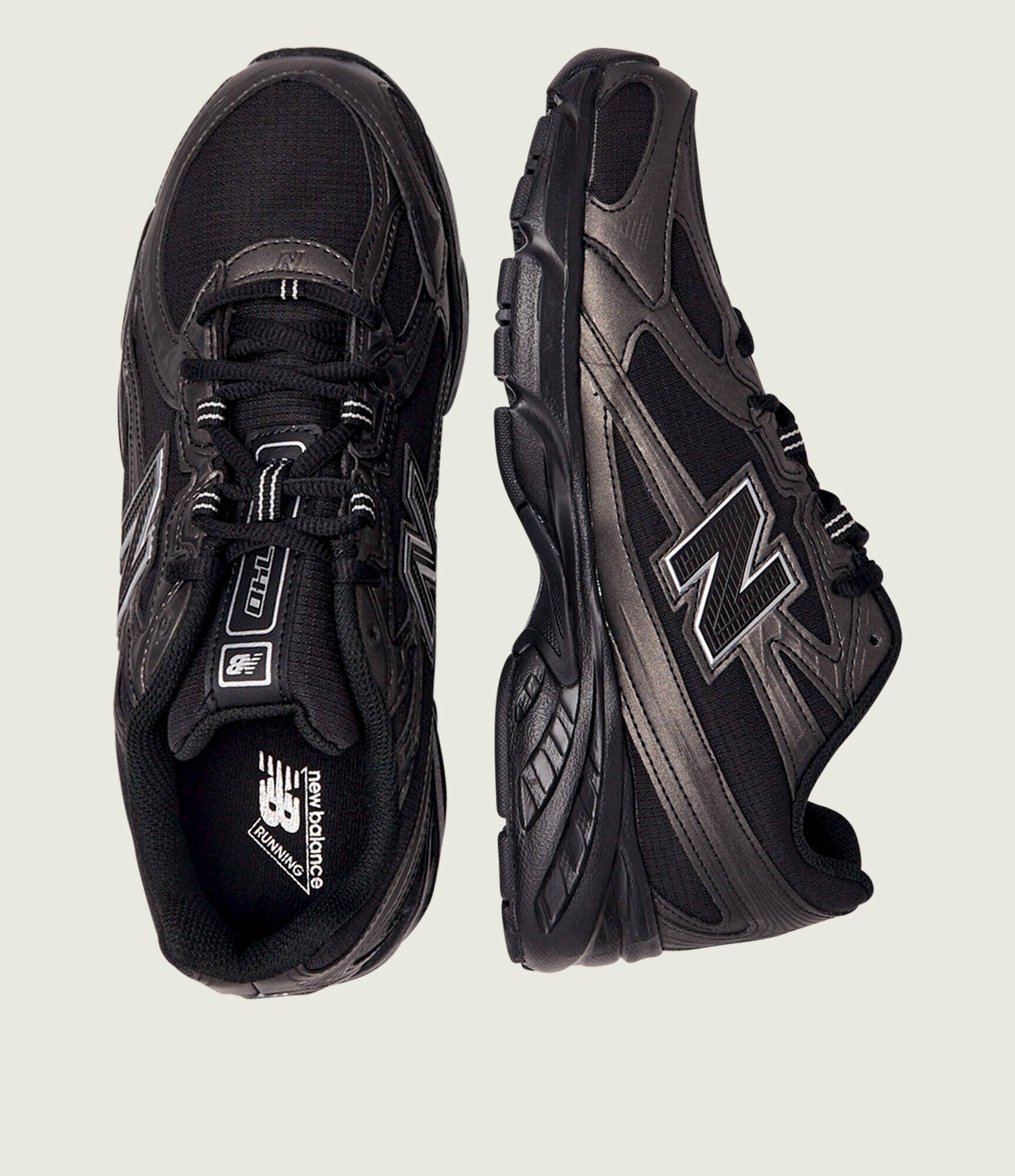 New Balance Sneakers U740