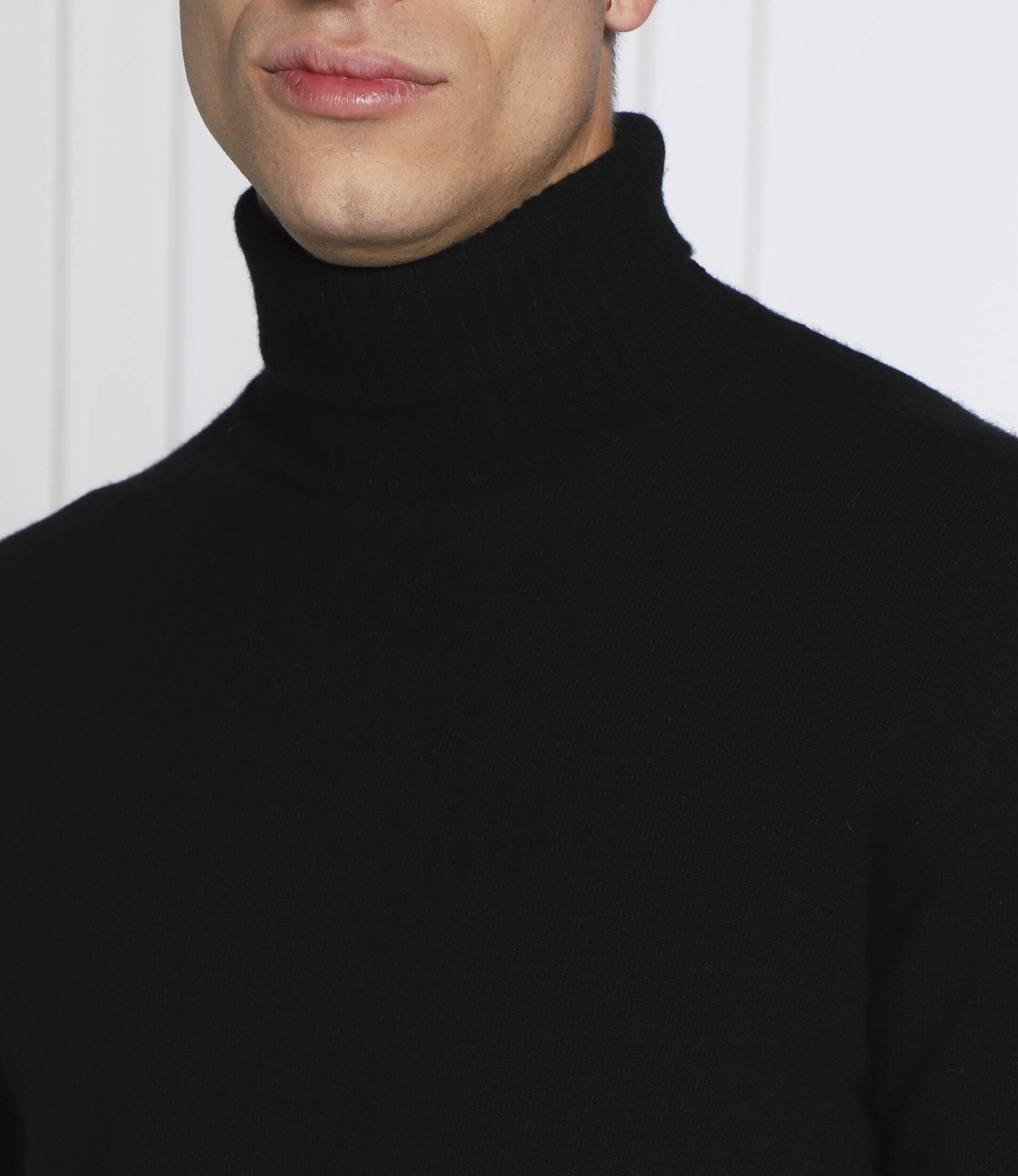 Oscar Jacobson Maletă Salim Rollneck | Regular Fit cu adaos de lână și cașmir