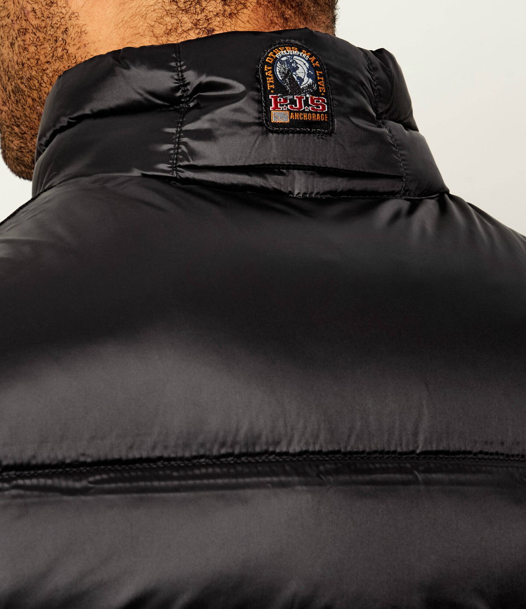 PARAJUMPERS De puf vestă JEORDIE | Regular Fit