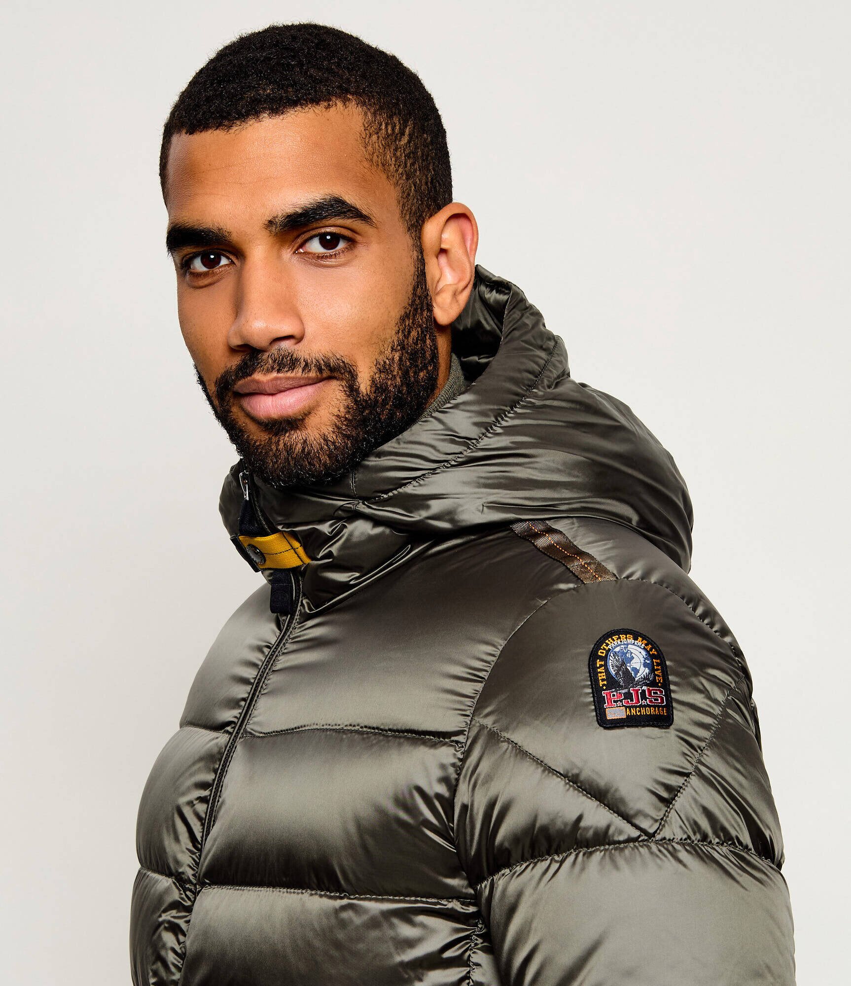 PARAJUMPERS Geacă de puf Pharrell | regular fit