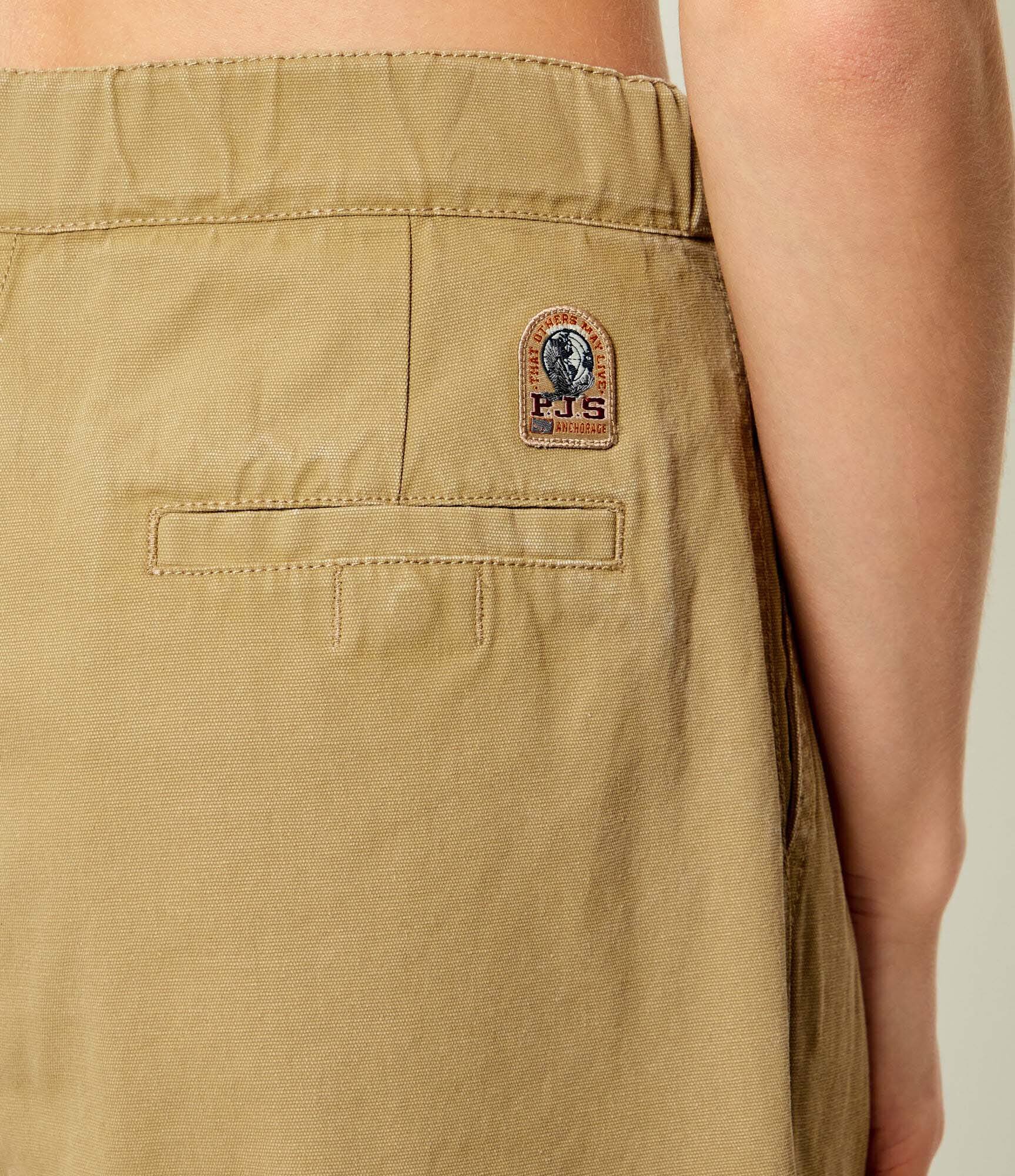 PARAJUMPERS Pantaloni scurți Albina | Comfort fit